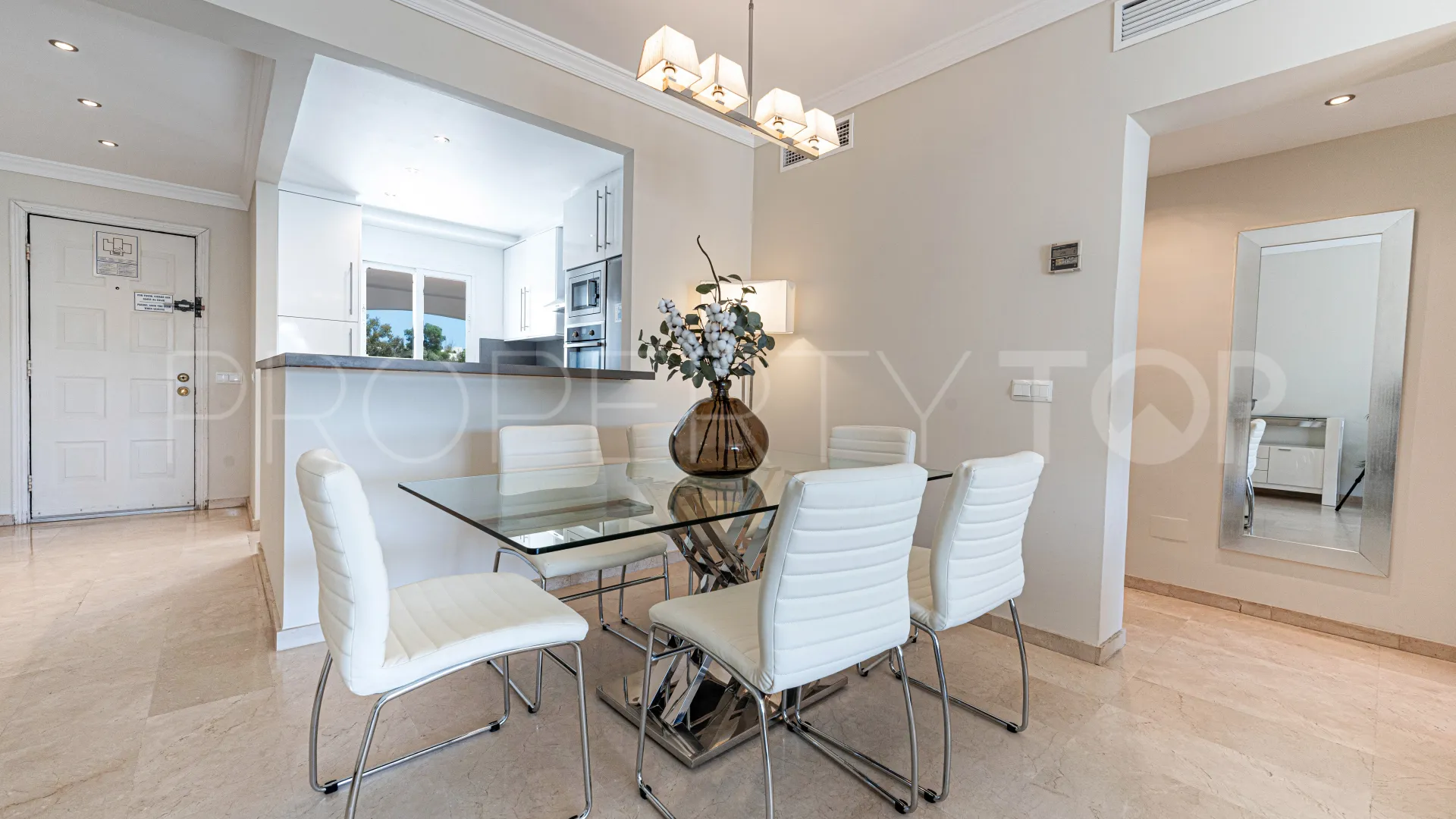 Estepona East apartment for sale