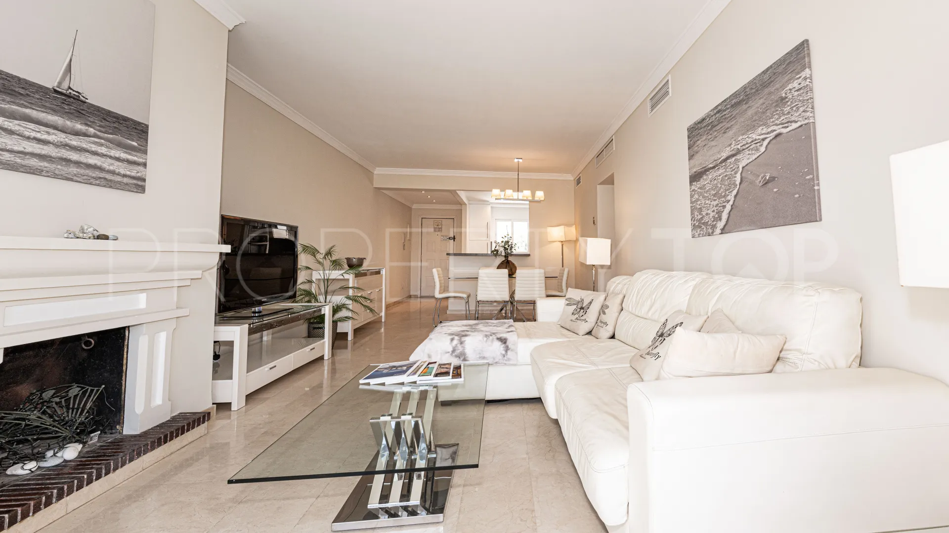 Estepona East apartment for sale