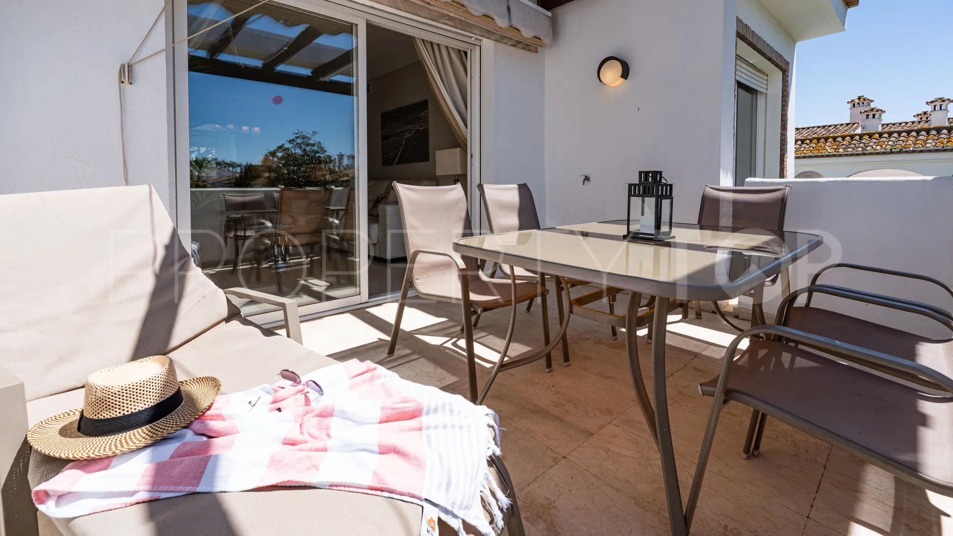 Estepona East apartment for sale