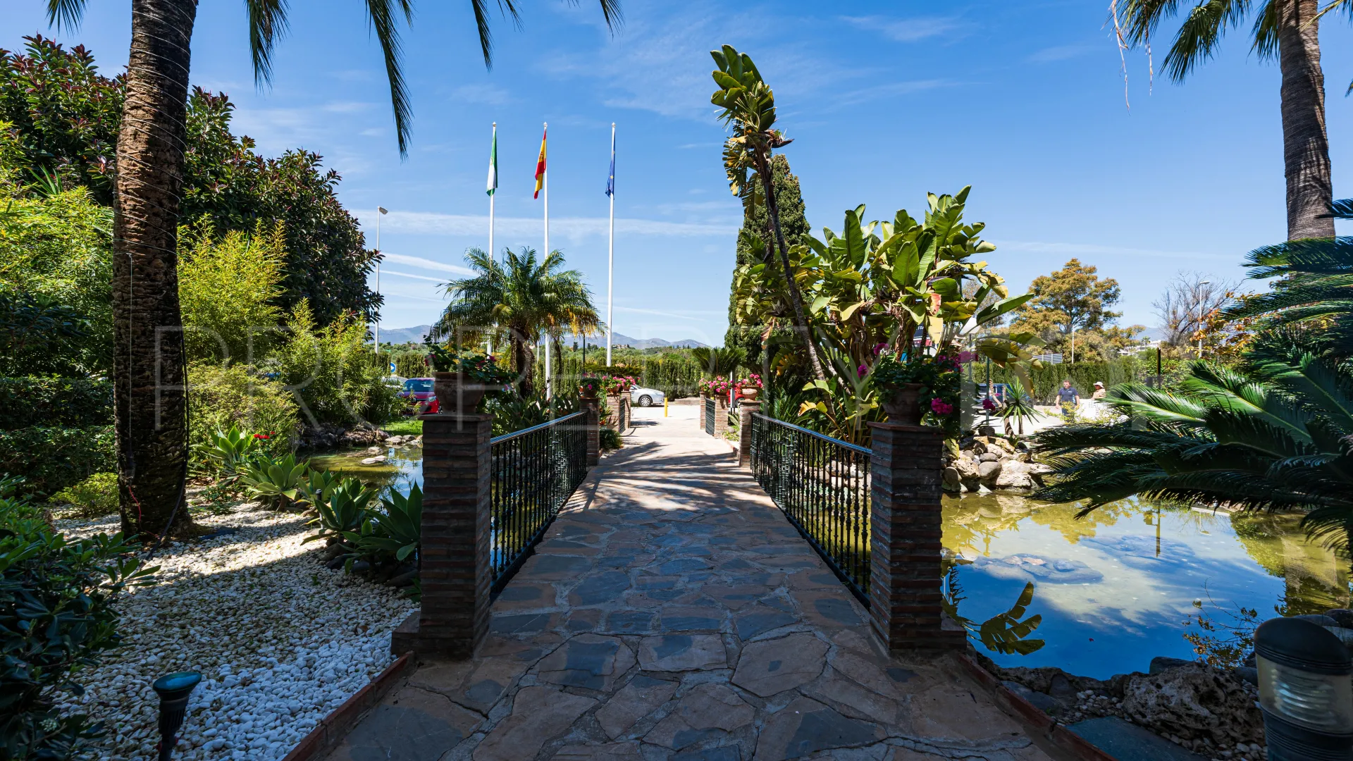 Estepona East apartment for sale