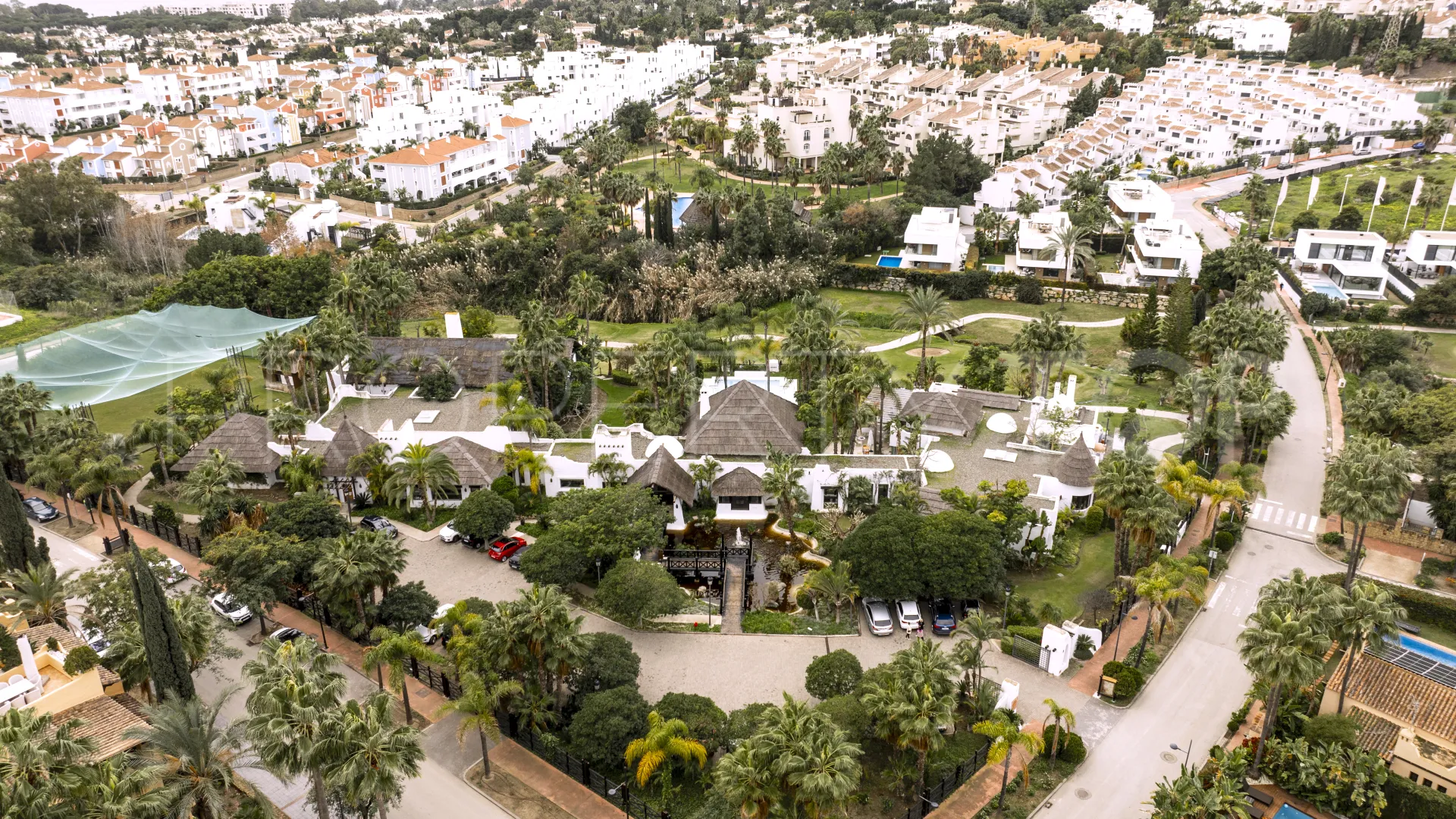 Villa for sale in El Campanario with 5 bedrooms