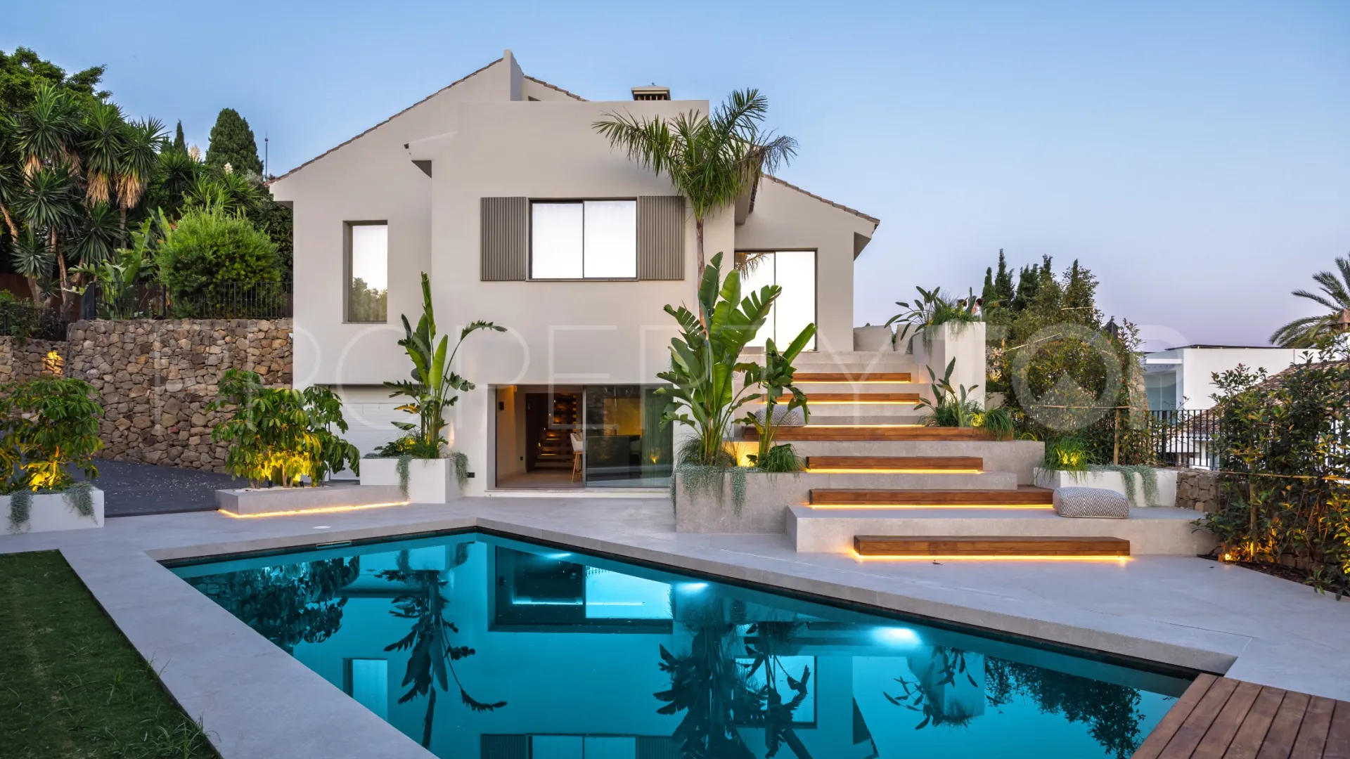 For sale 5 bedrooms villa in Haza del Conde