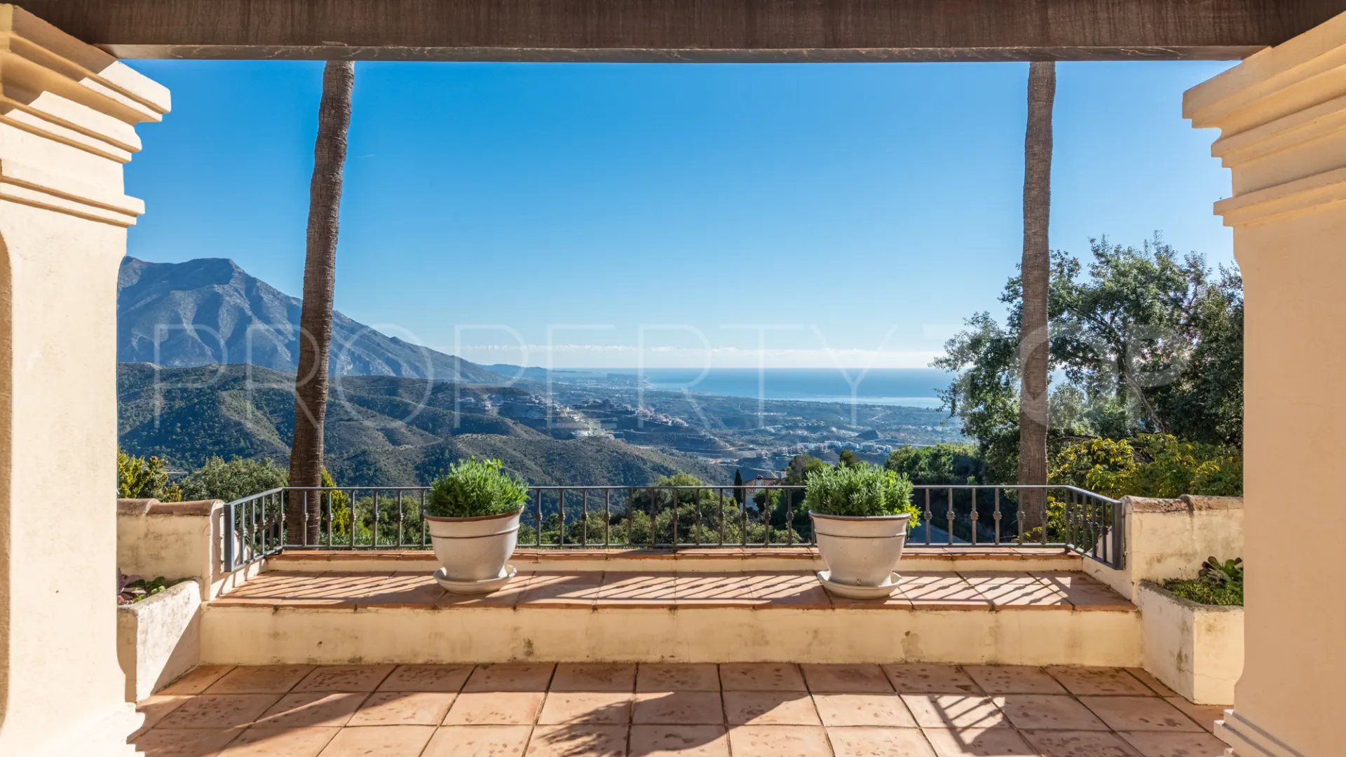 For sale villa in La Zagaleta with 5 bedrooms