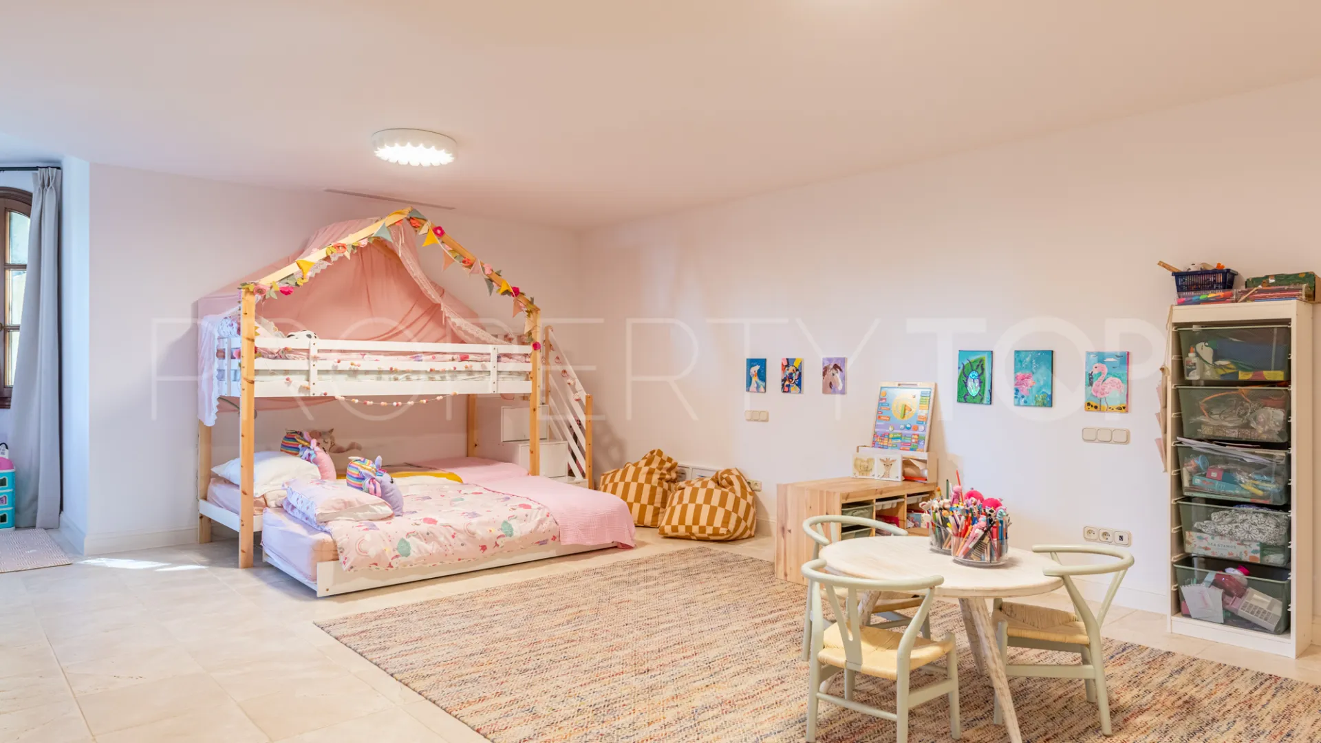 For sale villa in La Zagaleta with 5 bedrooms