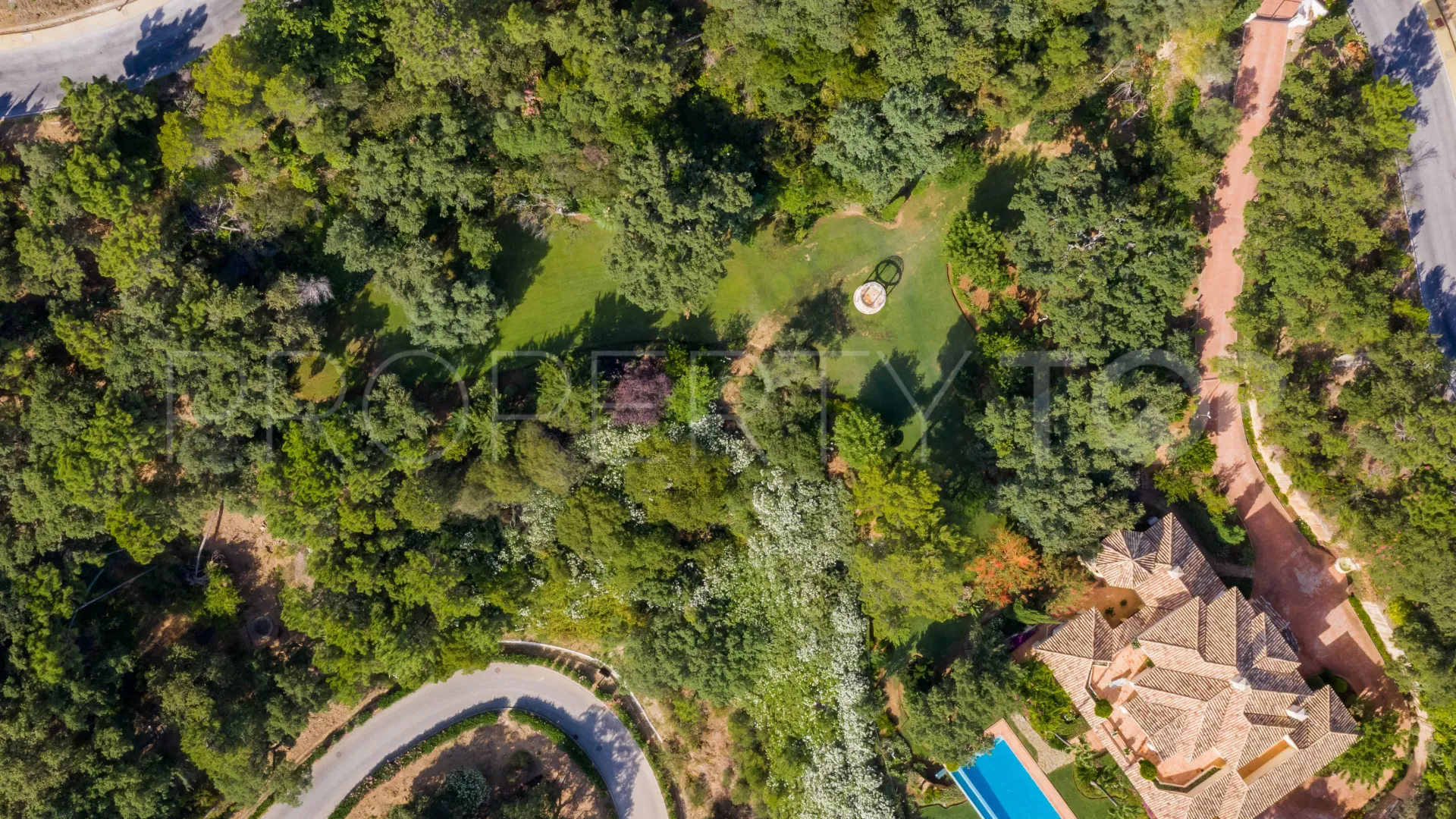 For sale villa in La Zagaleta with 5 bedrooms