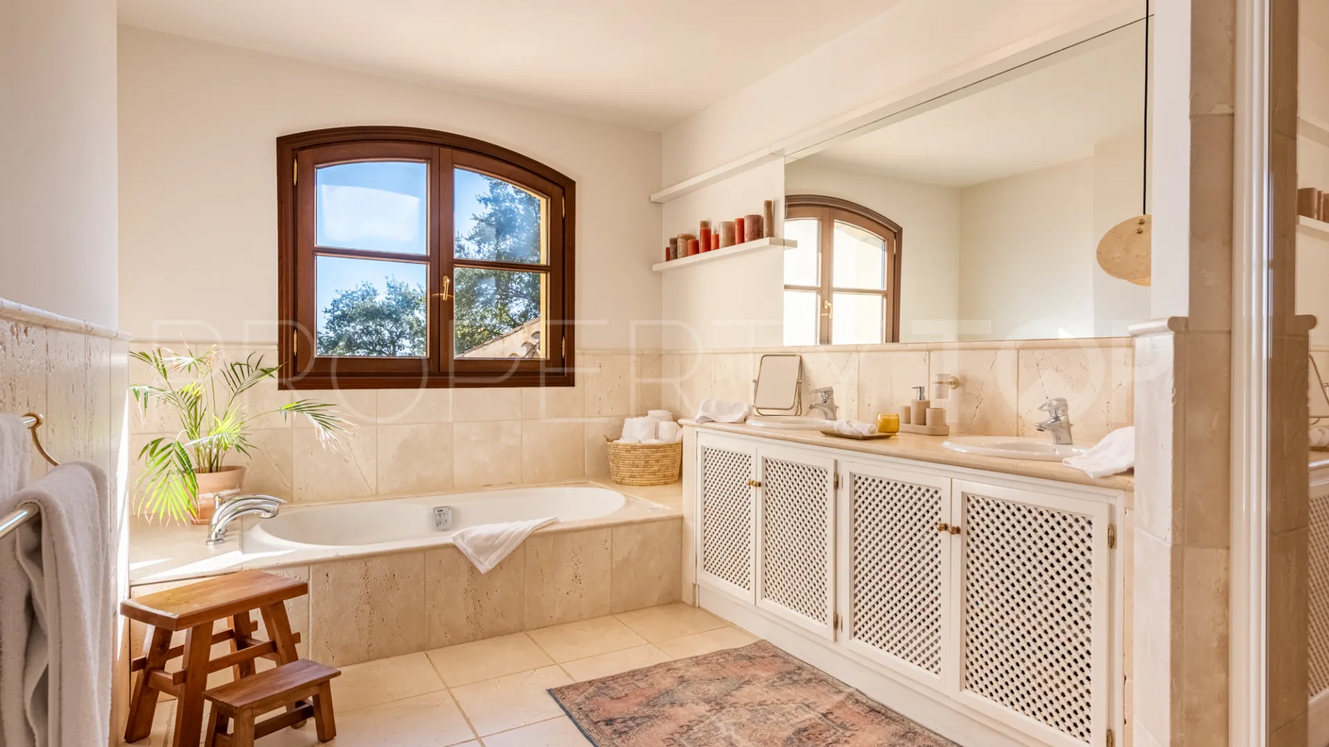 For sale villa in La Zagaleta with 5 bedrooms