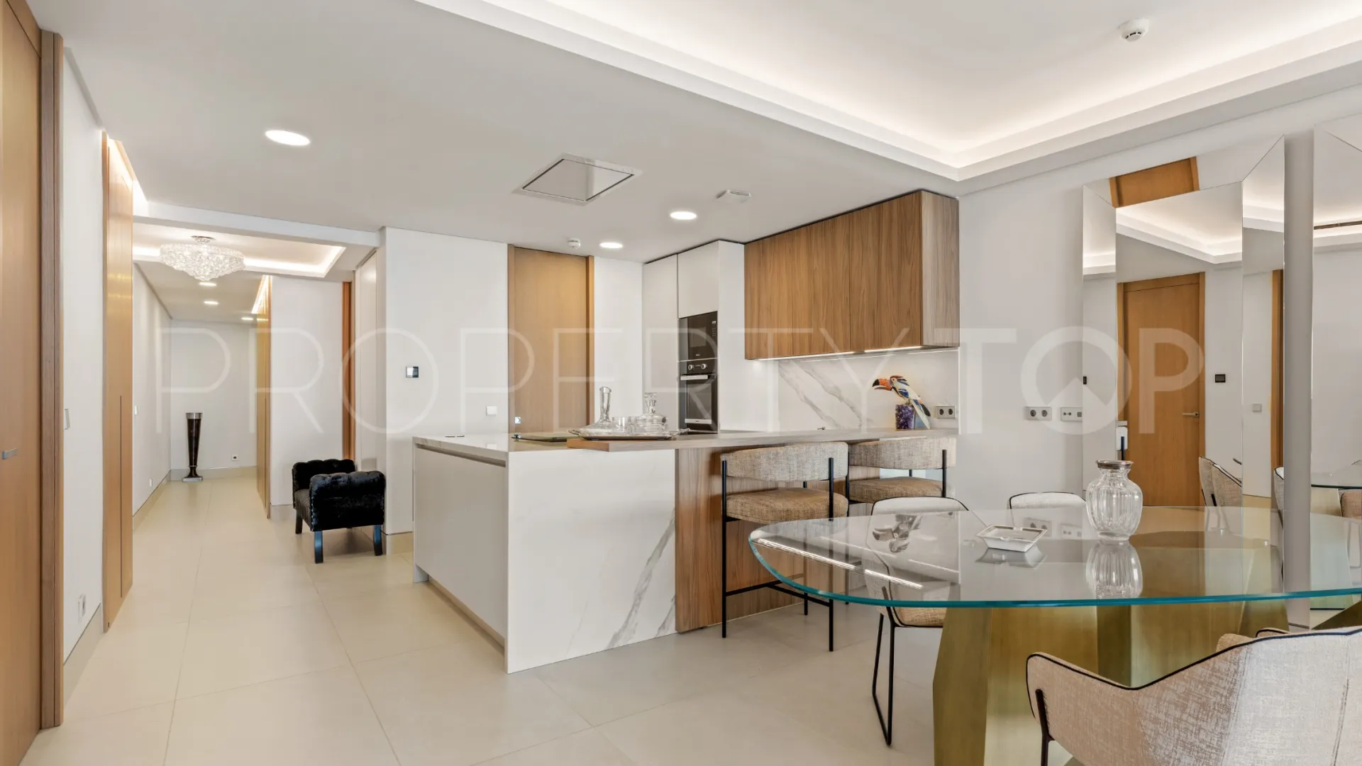 For sale apartment with 2 bedrooms in Malaga