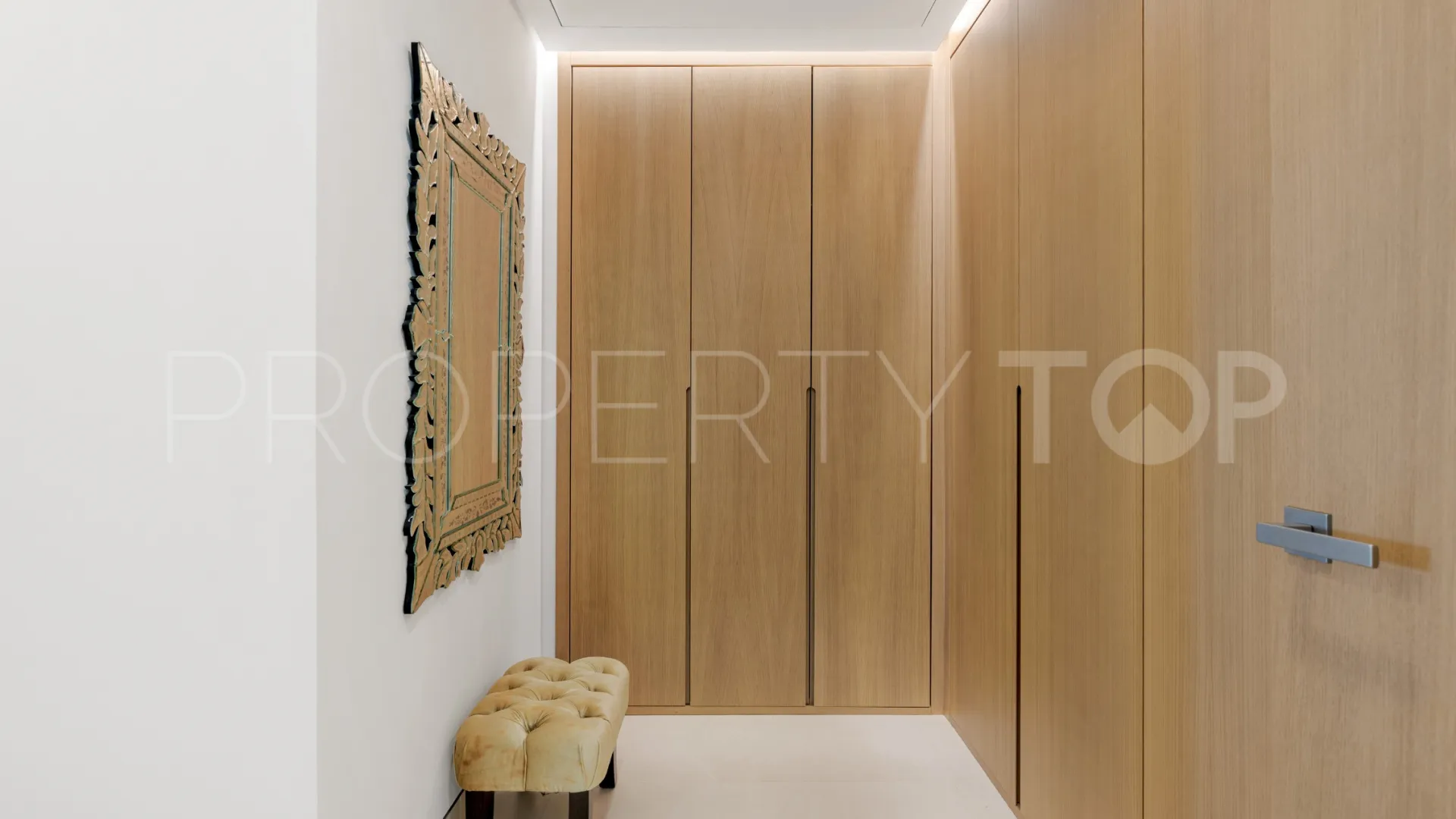 For sale apartment with 2 bedrooms in Malaga