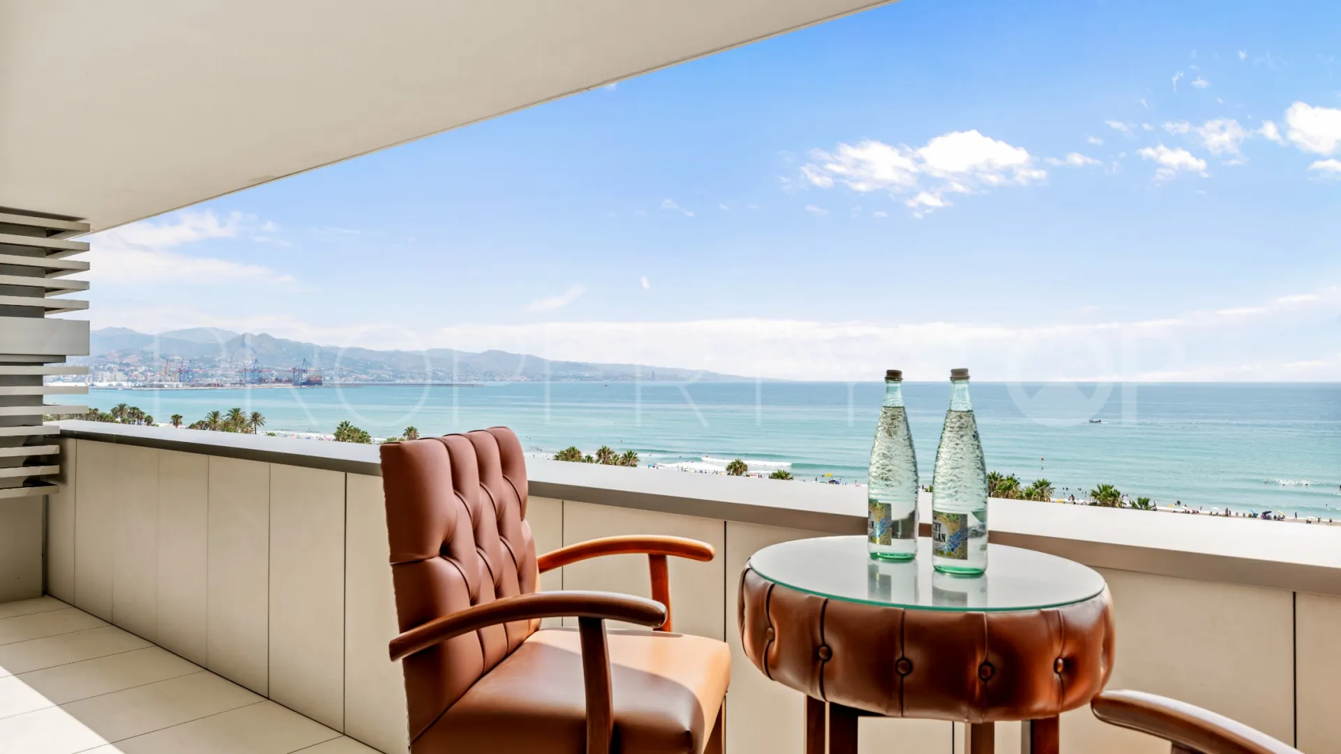For sale apartment with 2 bedrooms in Malaga