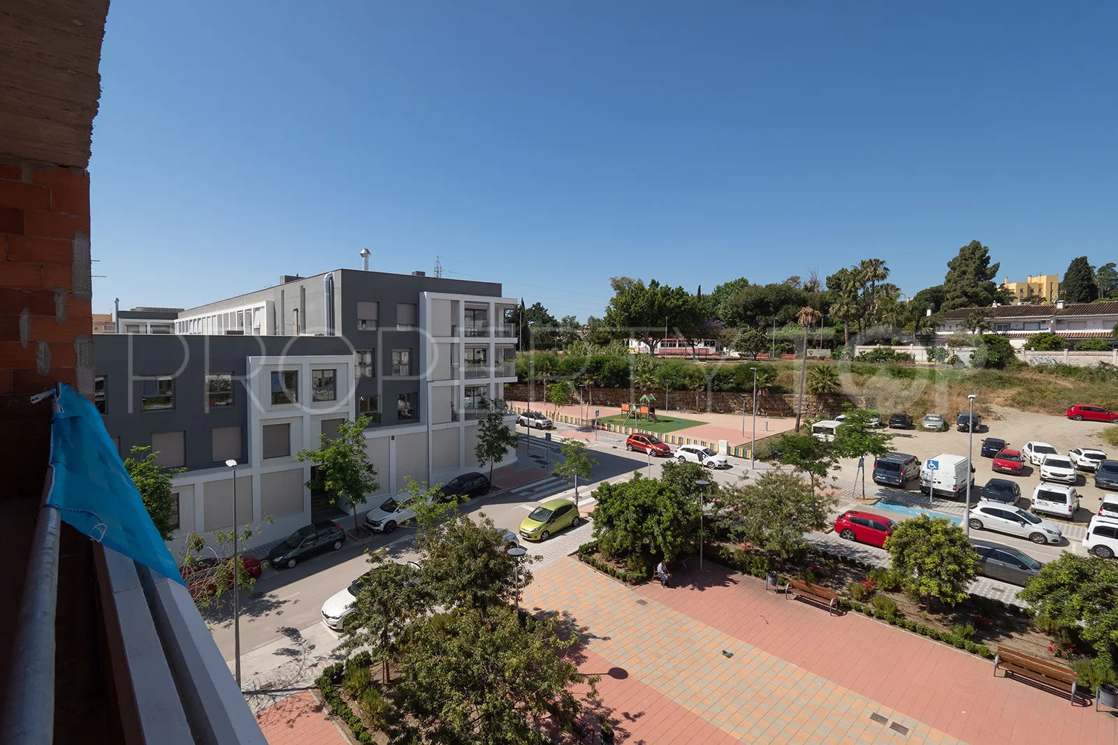 Atico duplex de 2 dormitorios en venta en S. Pedro Centro