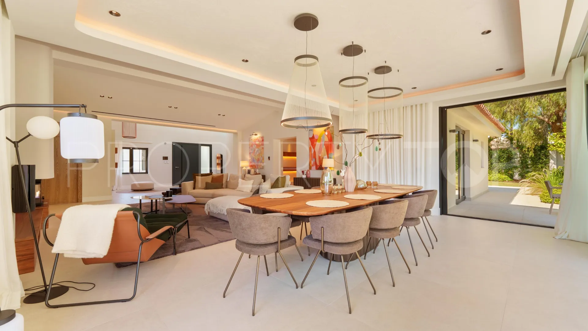 Buy villa with 5 bedrooms in Marbella - Puerto Banus
