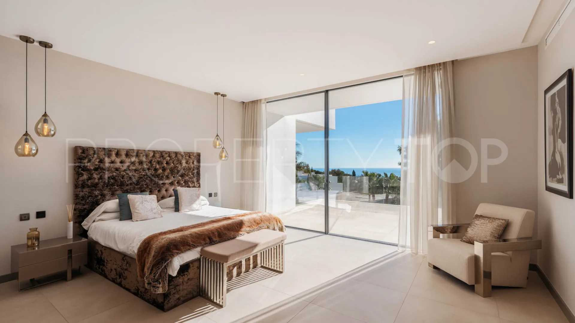 El Madroñal, villa a la venta