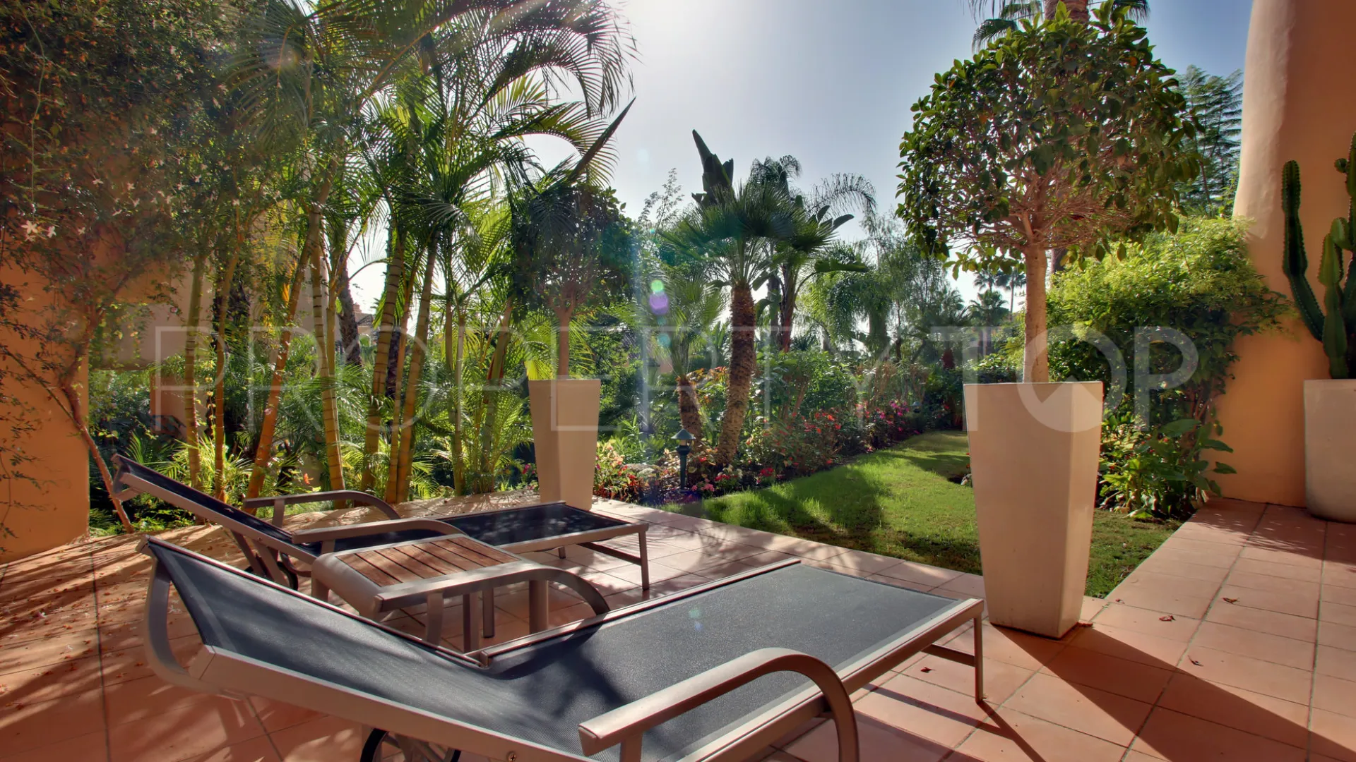 Mansion Club, apartamento planta baja a la venta