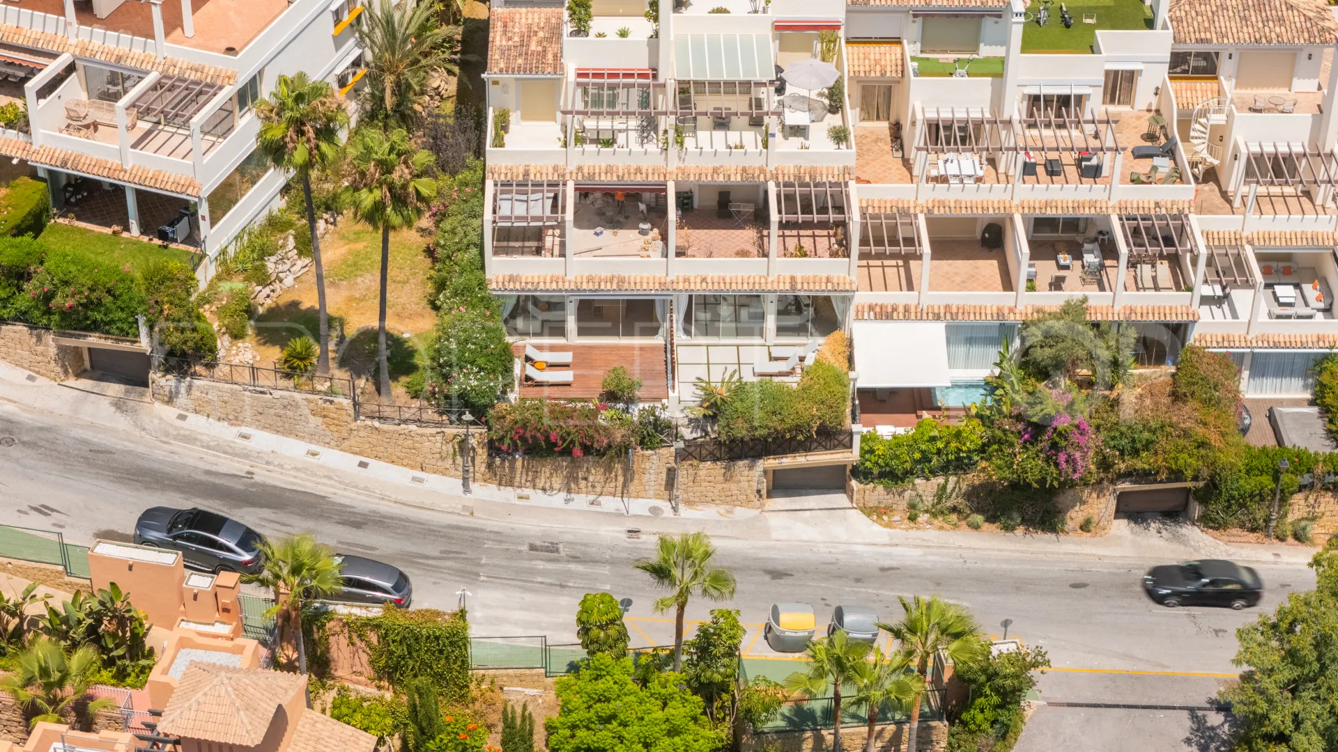 Palacetes Los Belvederes 3 bedrooms ground floor apartment for sale