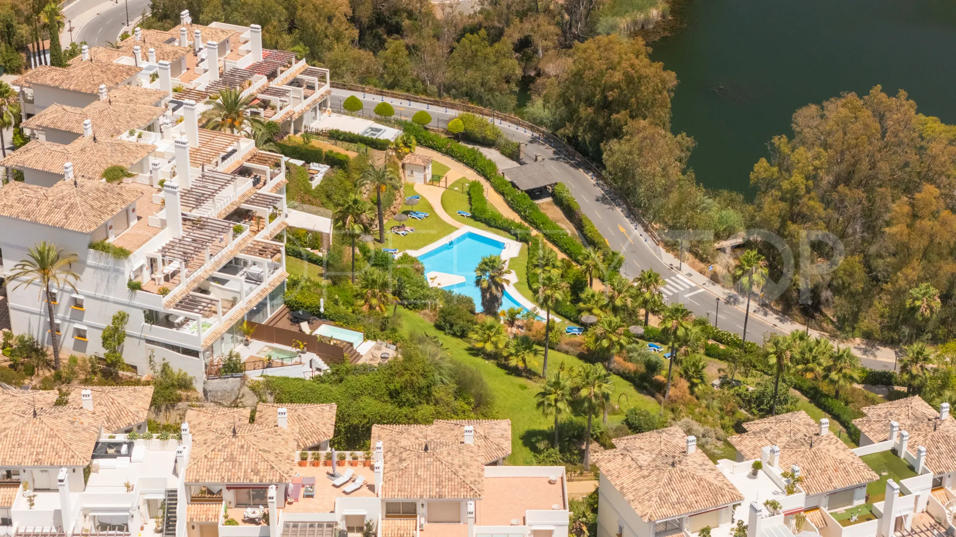 Palacetes Los Belvederes 3 bedrooms ground floor apartment for sale