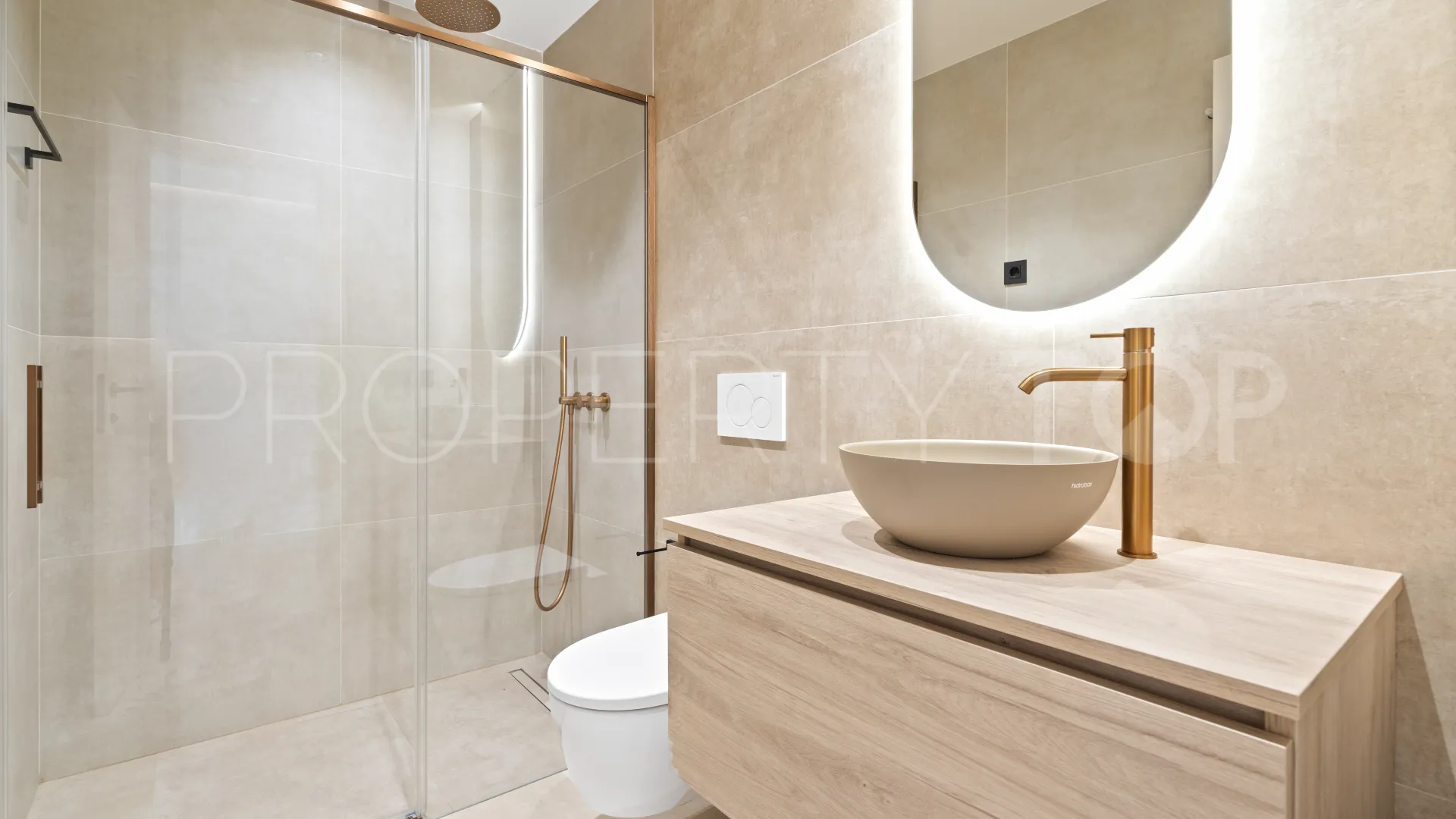 Palacetes Los Belvederes 3 bedrooms ground floor apartment for sale