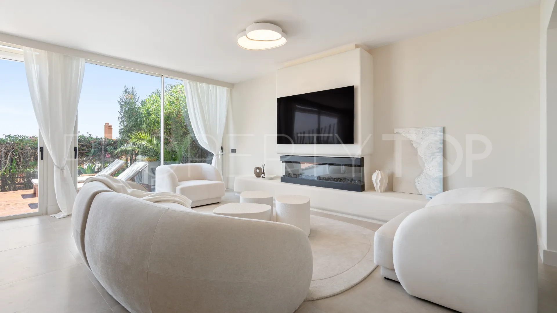 Palacetes Los Belvederes 3 bedrooms ground floor apartment for sale