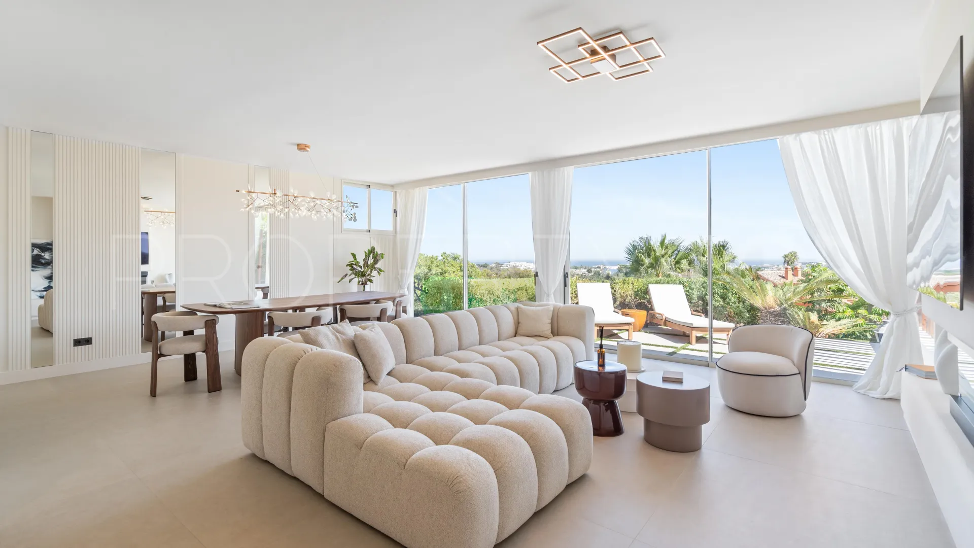 Palacetes Los Belvederes 3 bedrooms ground floor apartment for sale