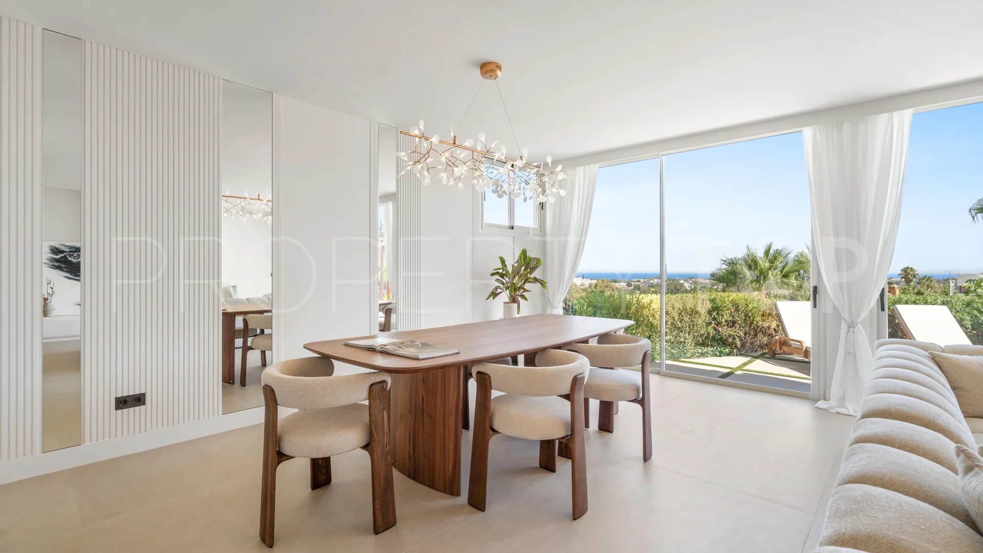 Palacetes Los Belvederes 3 bedrooms ground floor apartment for sale