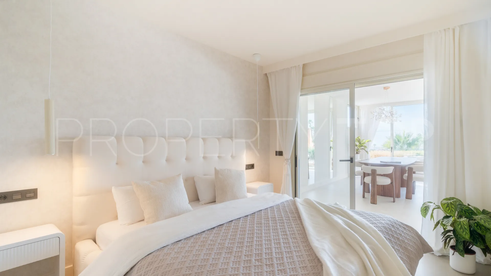 Palacetes Los Belvederes 3 bedrooms ground floor apartment for sale
