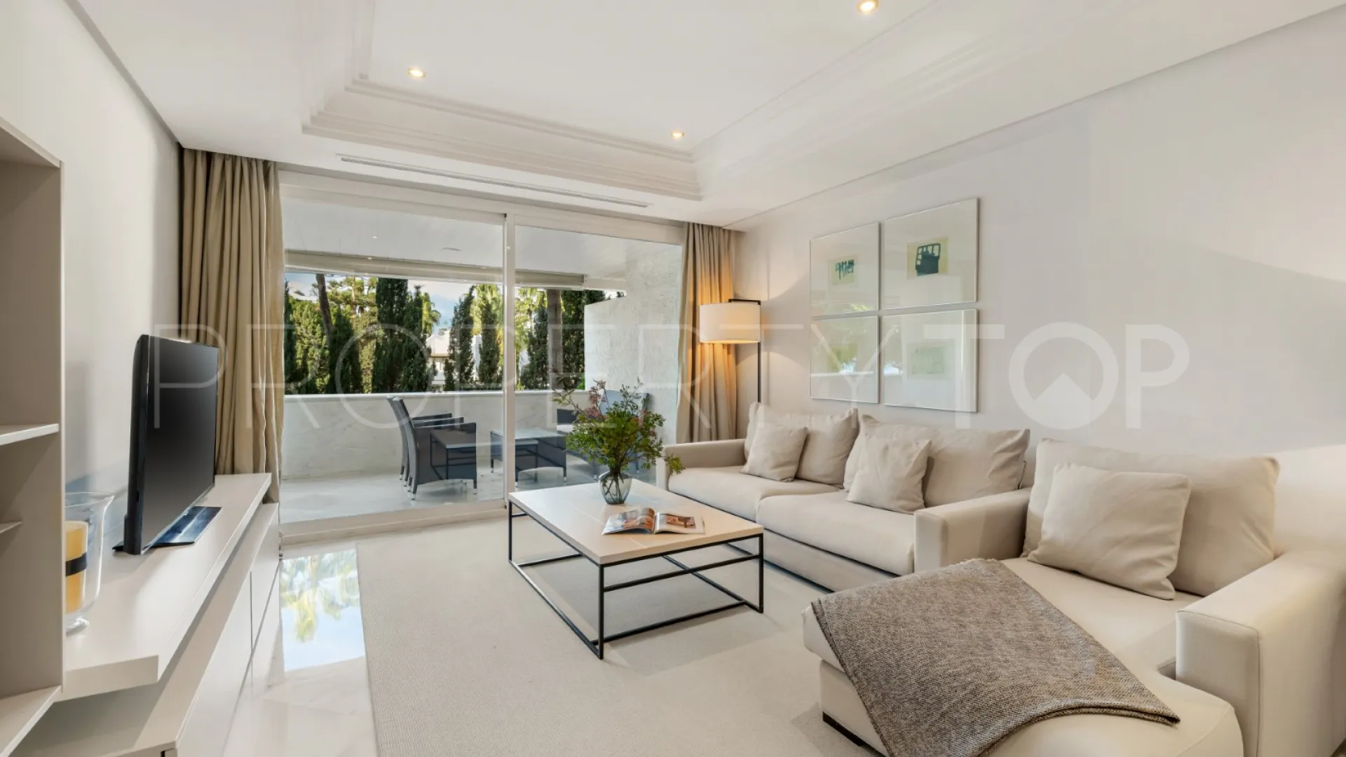 Se vende apartamento en Marina Mariola