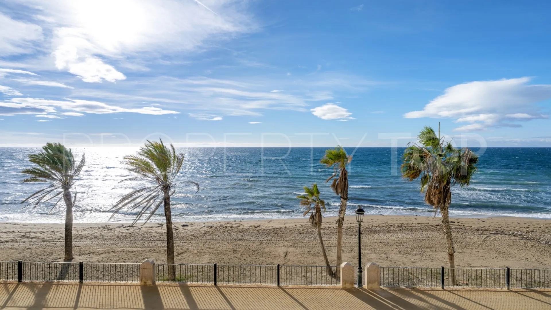Se vende apartamento en Marina Mariola
