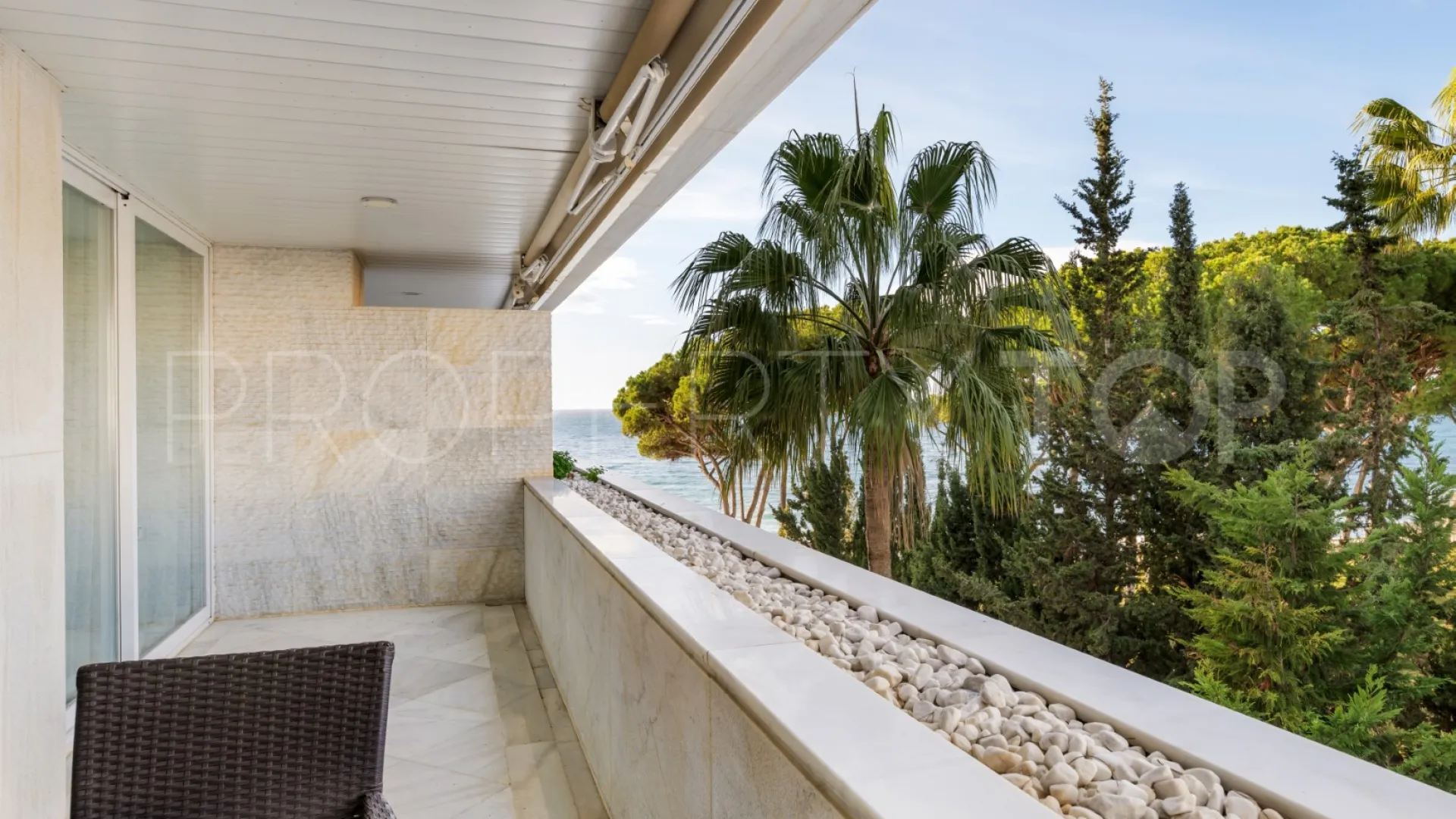 Se vende apartamento en Marina Mariola