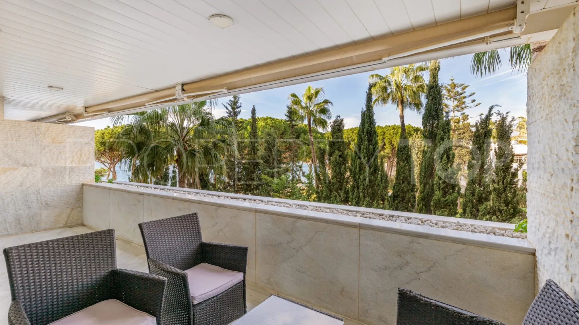 Se vende apartamento en Marina Mariola