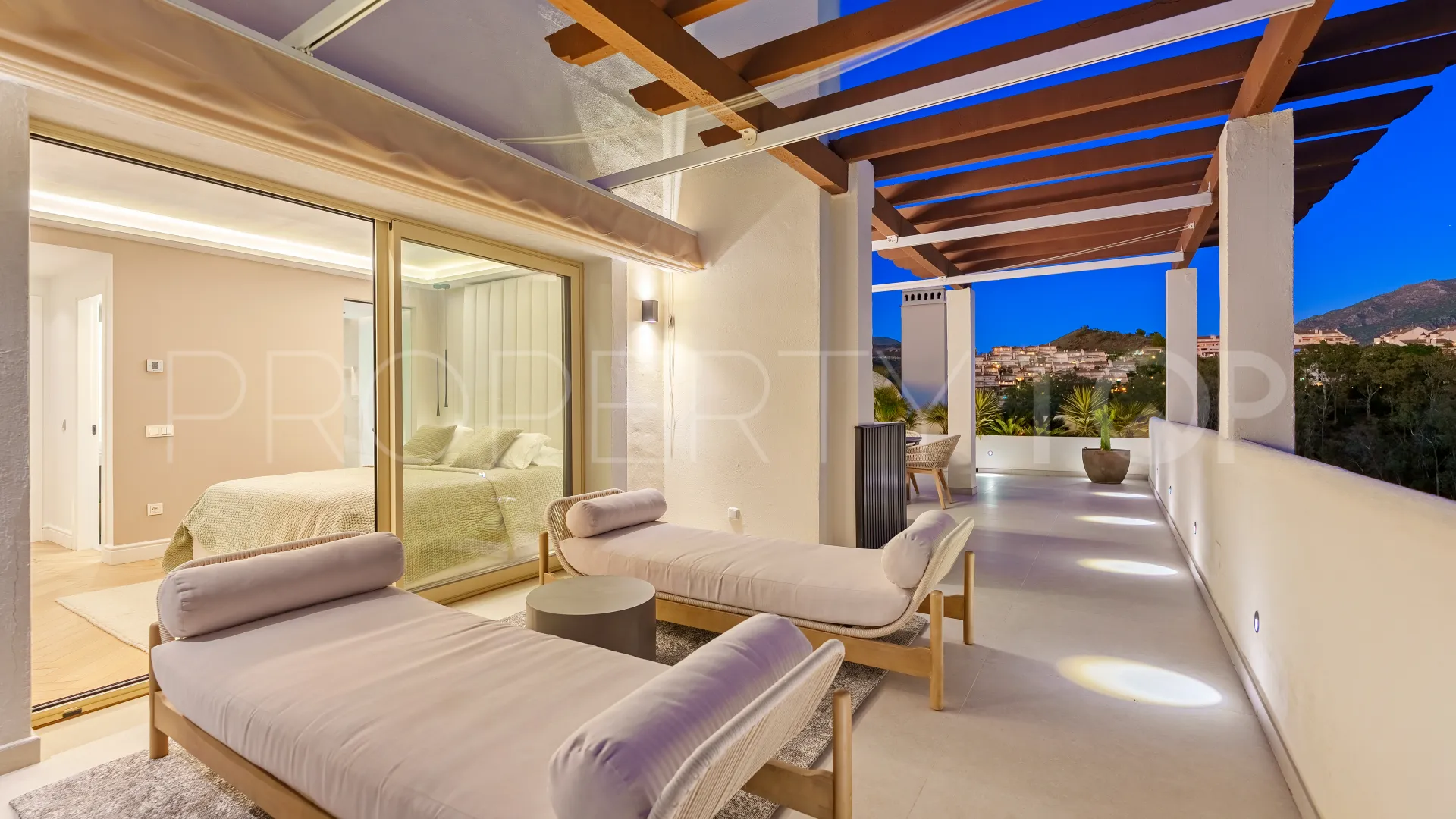Palacetes Los Belvederes, atico duplex a la venta