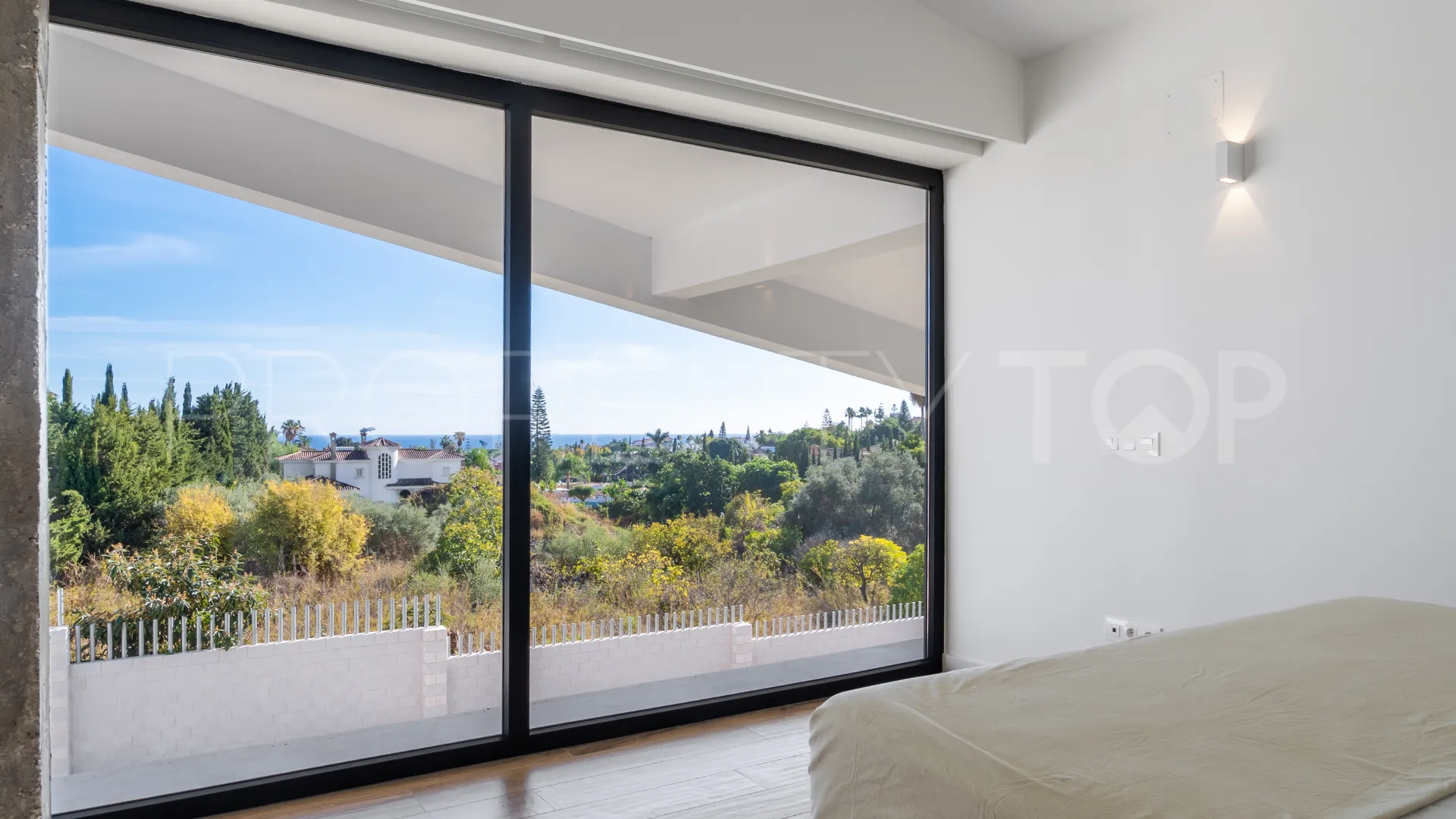 Bel Air villa for sale
