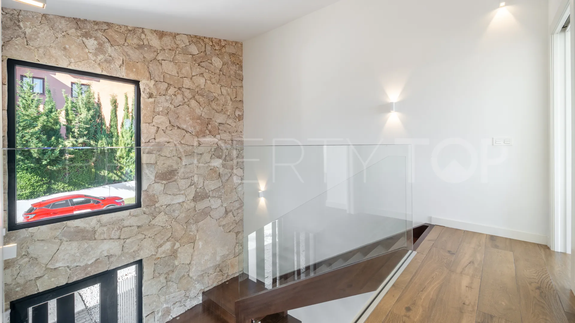 Bel Air villa for sale