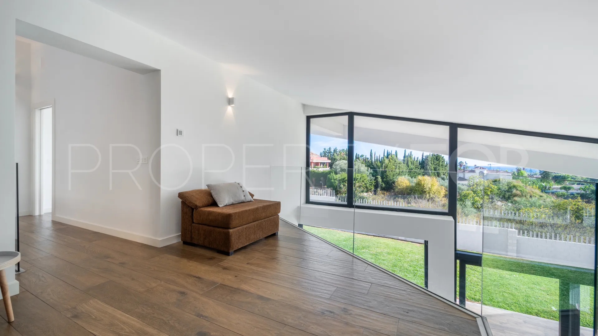 Bel Air villa for sale