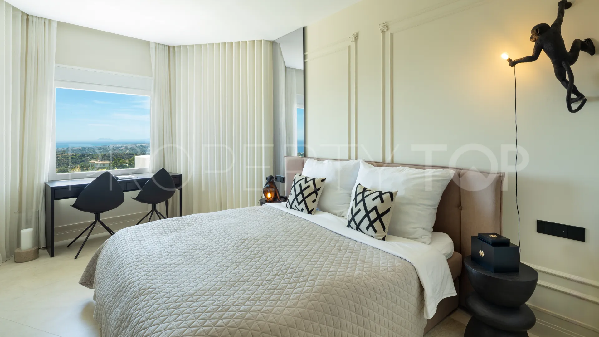 Jardines Colgantes 3 bedrooms duplex penthouse for sale