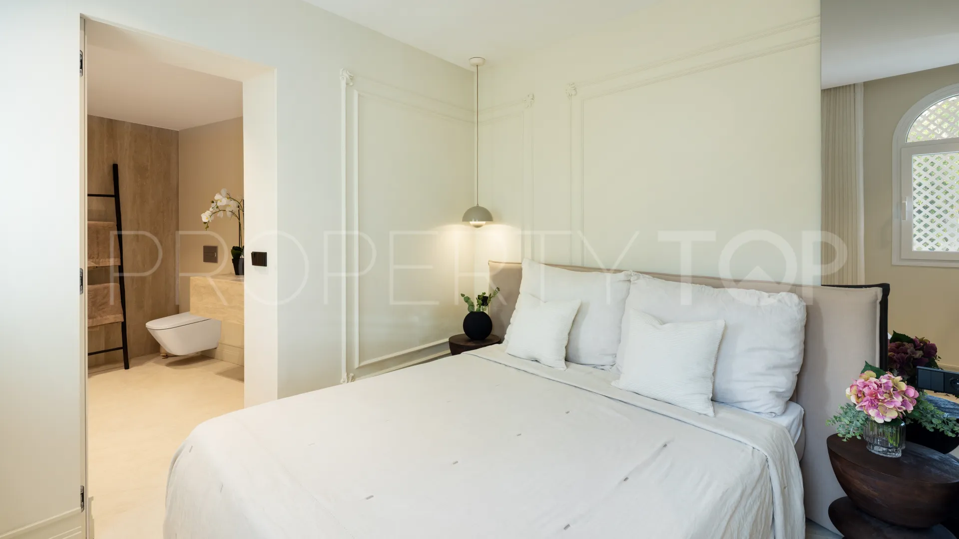 Jardines Colgantes 3 bedrooms duplex penthouse for sale