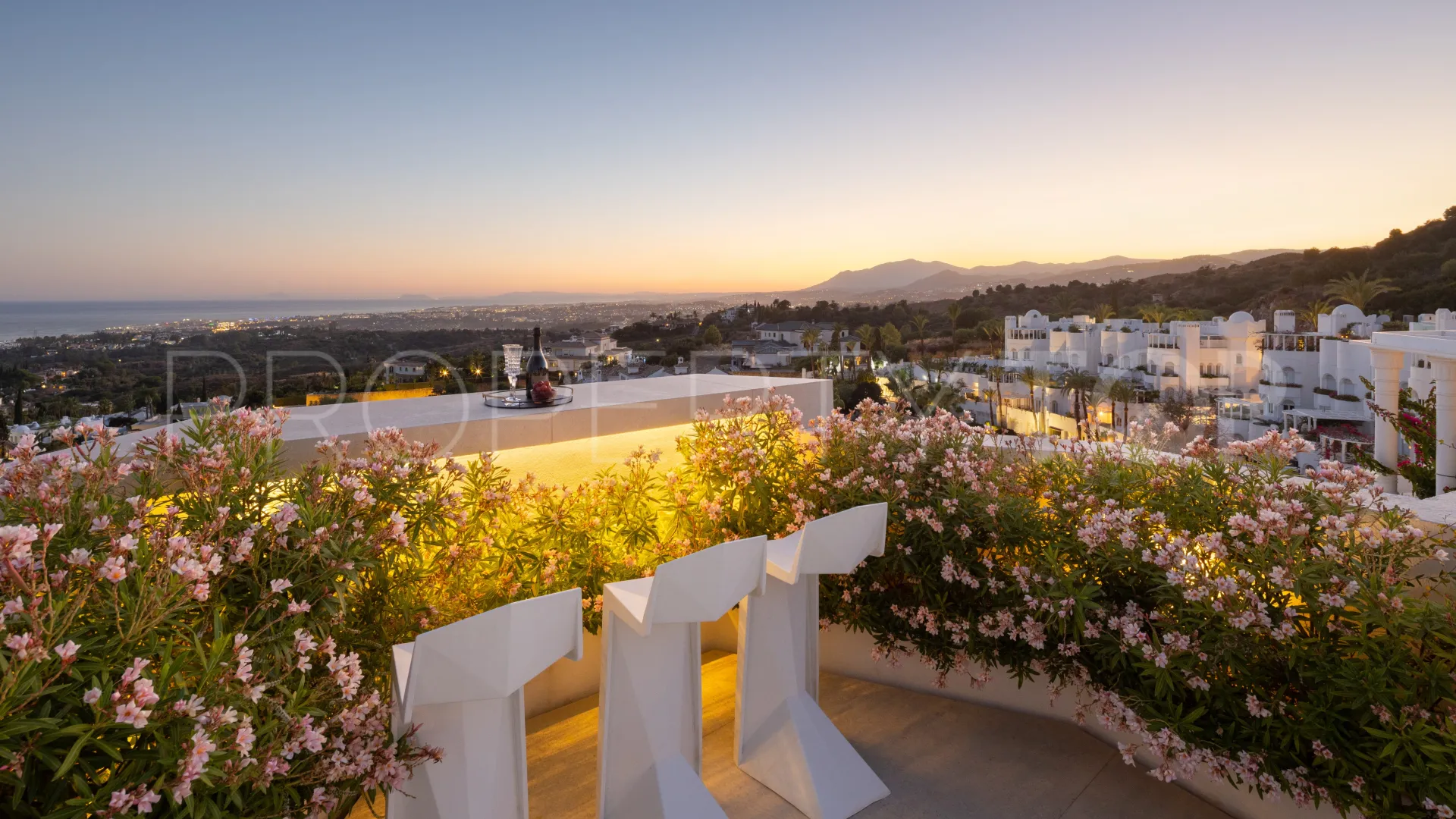 Jardines Colgantes 3 bedrooms duplex penthouse for sale
