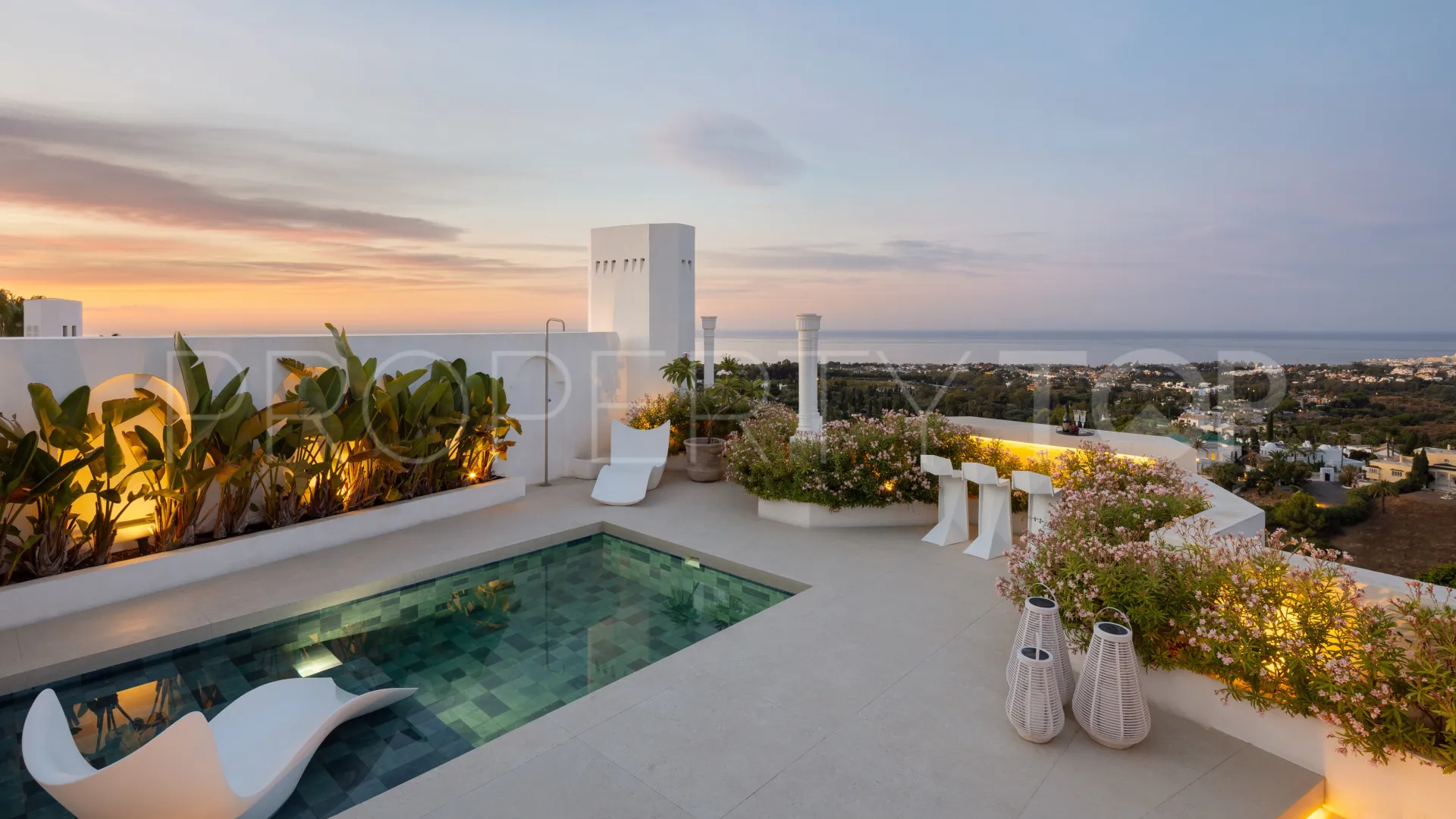 Jardines Colgantes 3 bedrooms duplex penthouse for sale
