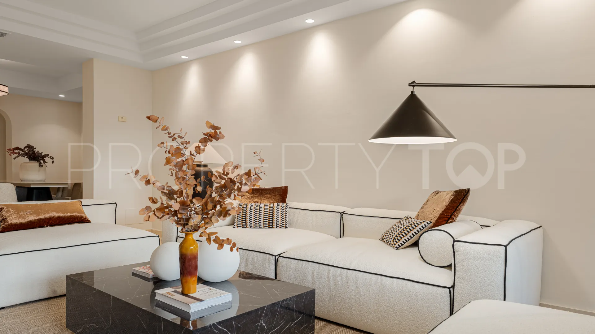 Ground floor apartment with 3 bedrooms for sale in Montebello Hills