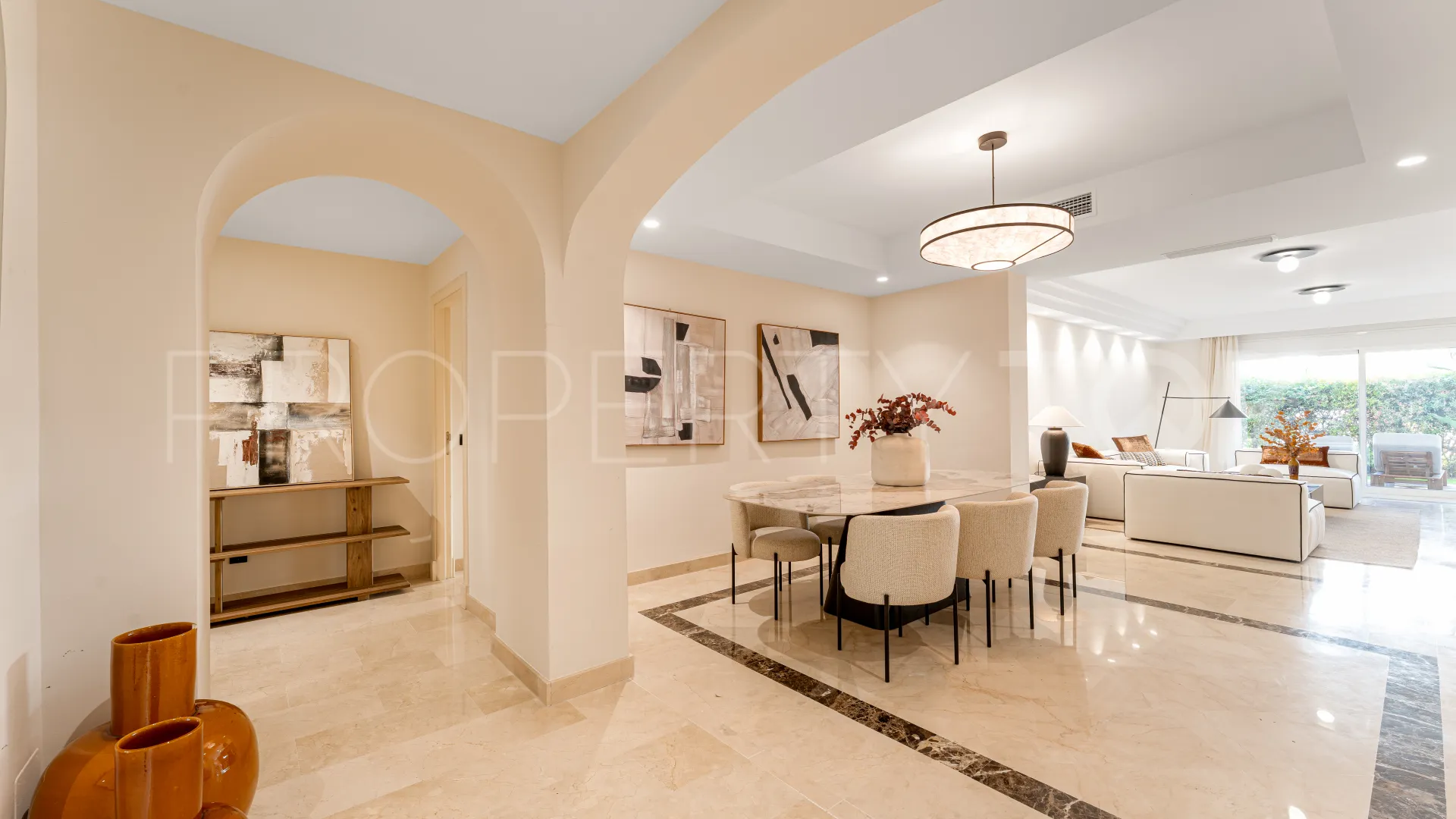 Ground floor apartment with 3 bedrooms for sale in Montebello Hills