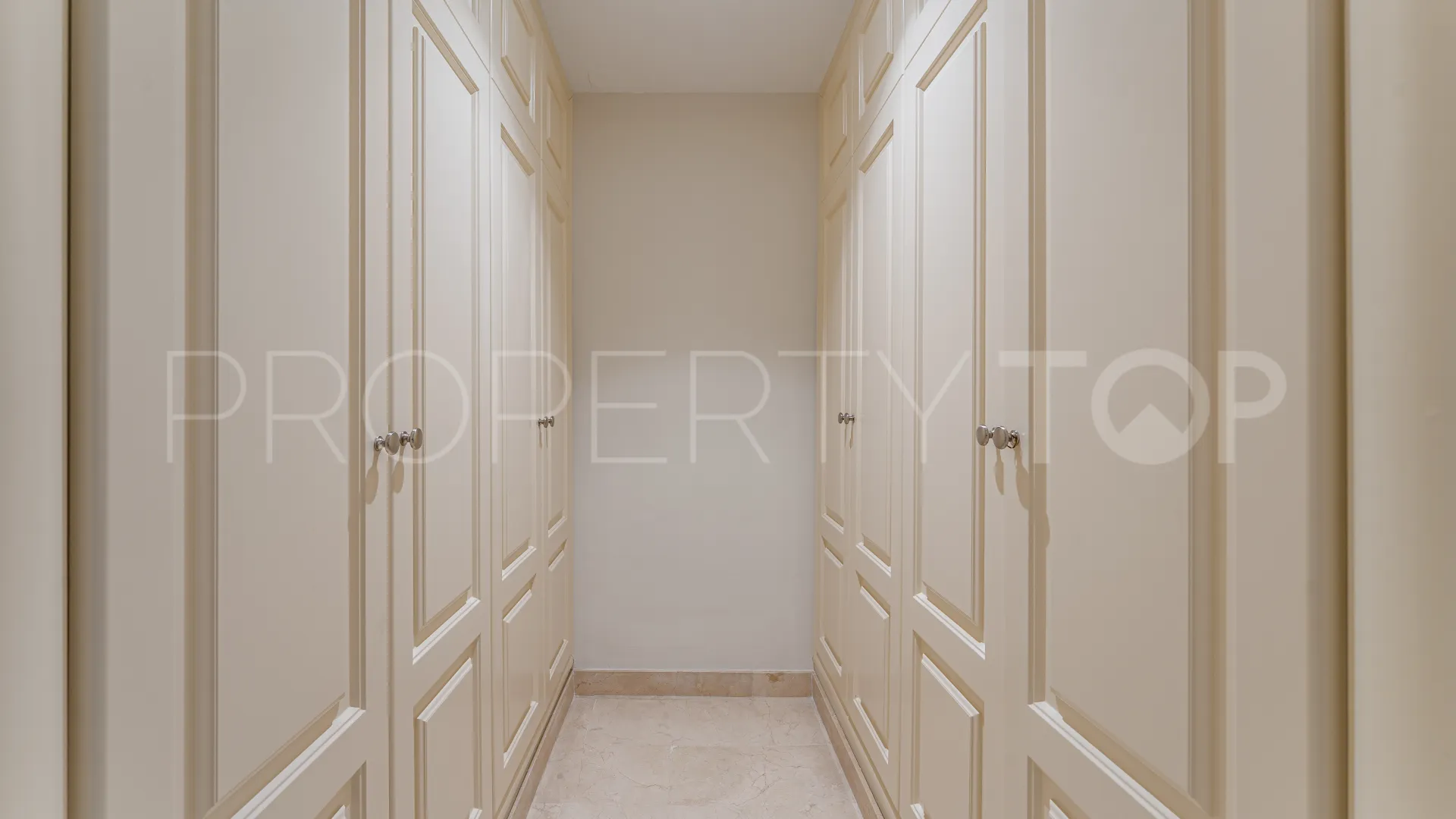 Ground floor apartment with 3 bedrooms for sale in Montebello Hills