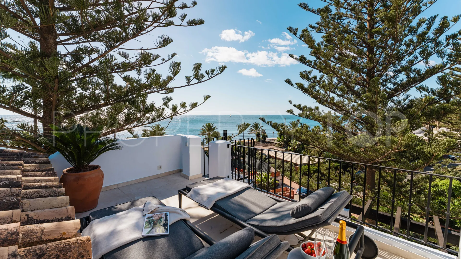Atico duplex en venta con 3 dormitorios en Castiglione