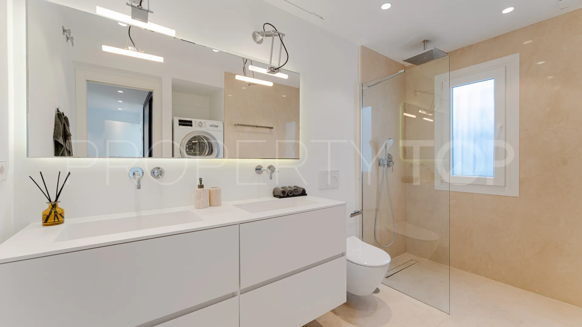 Atico duplex en venta con 3 dormitorios en Castiglione