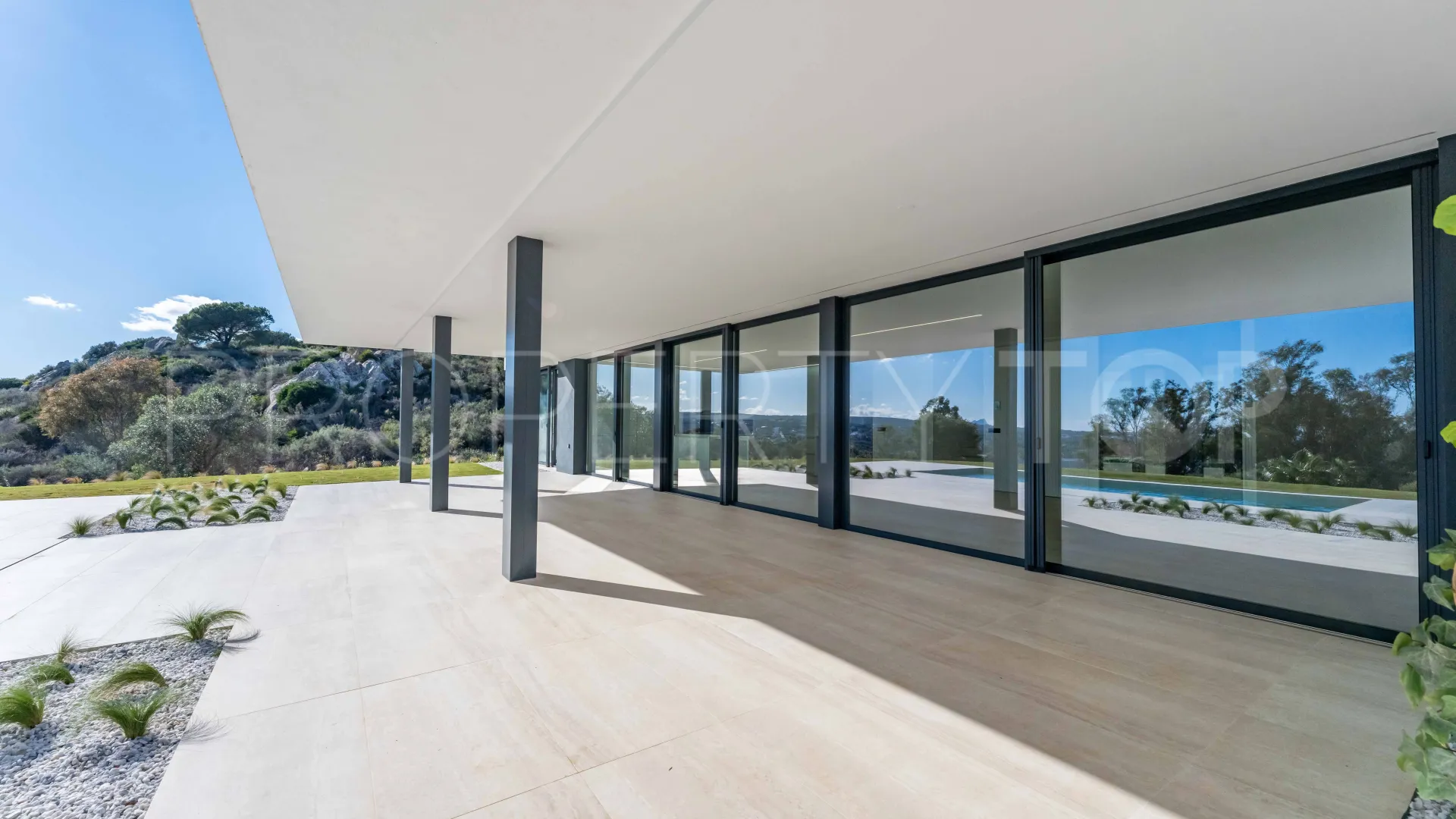 For sale 5 bedrooms villa in Sotogrande