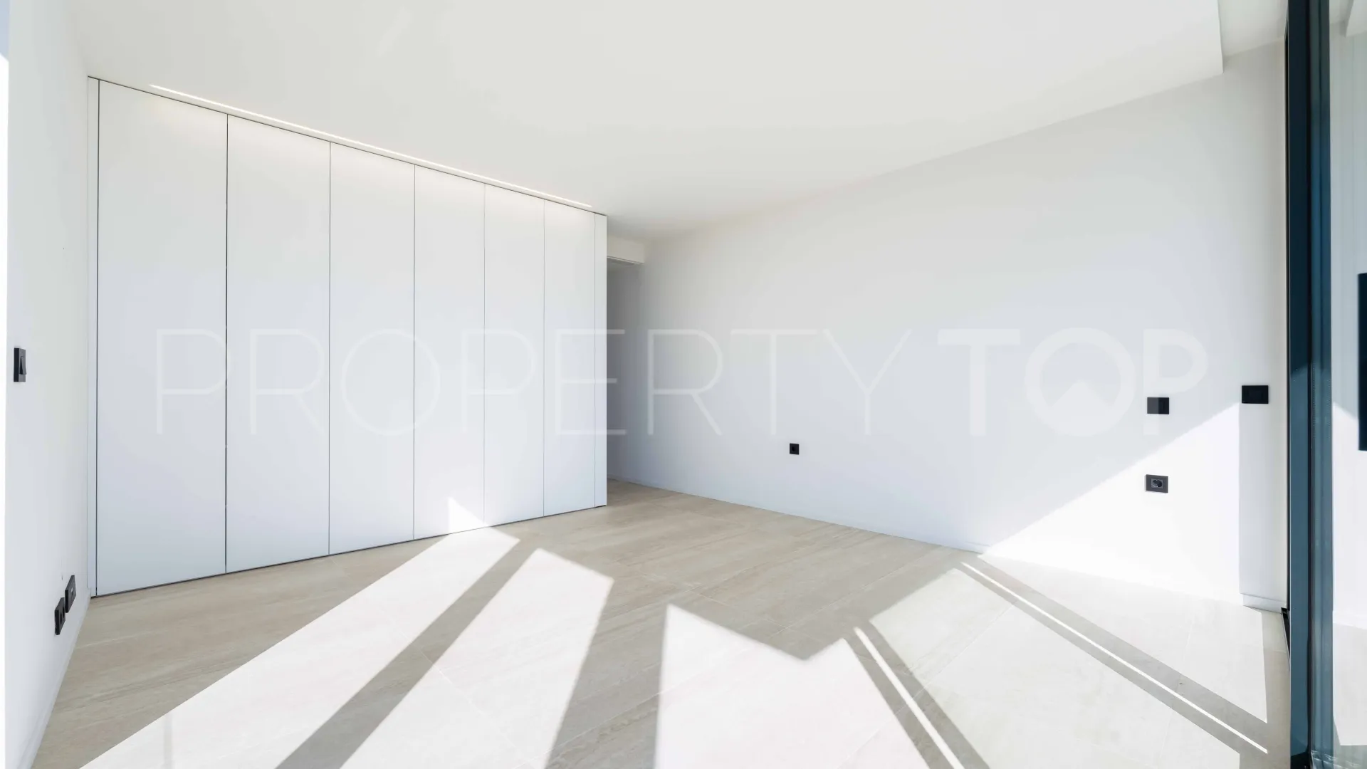 For sale 5 bedrooms villa in Sotogrande