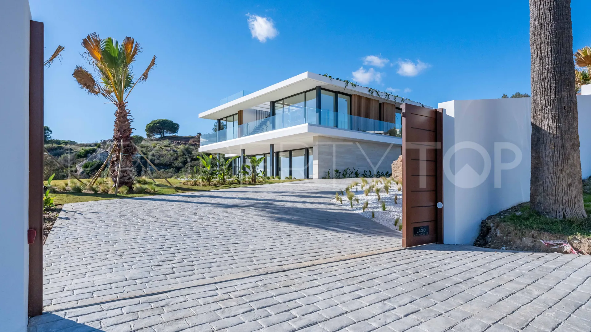 For sale 5 bedrooms villa in Sotogrande