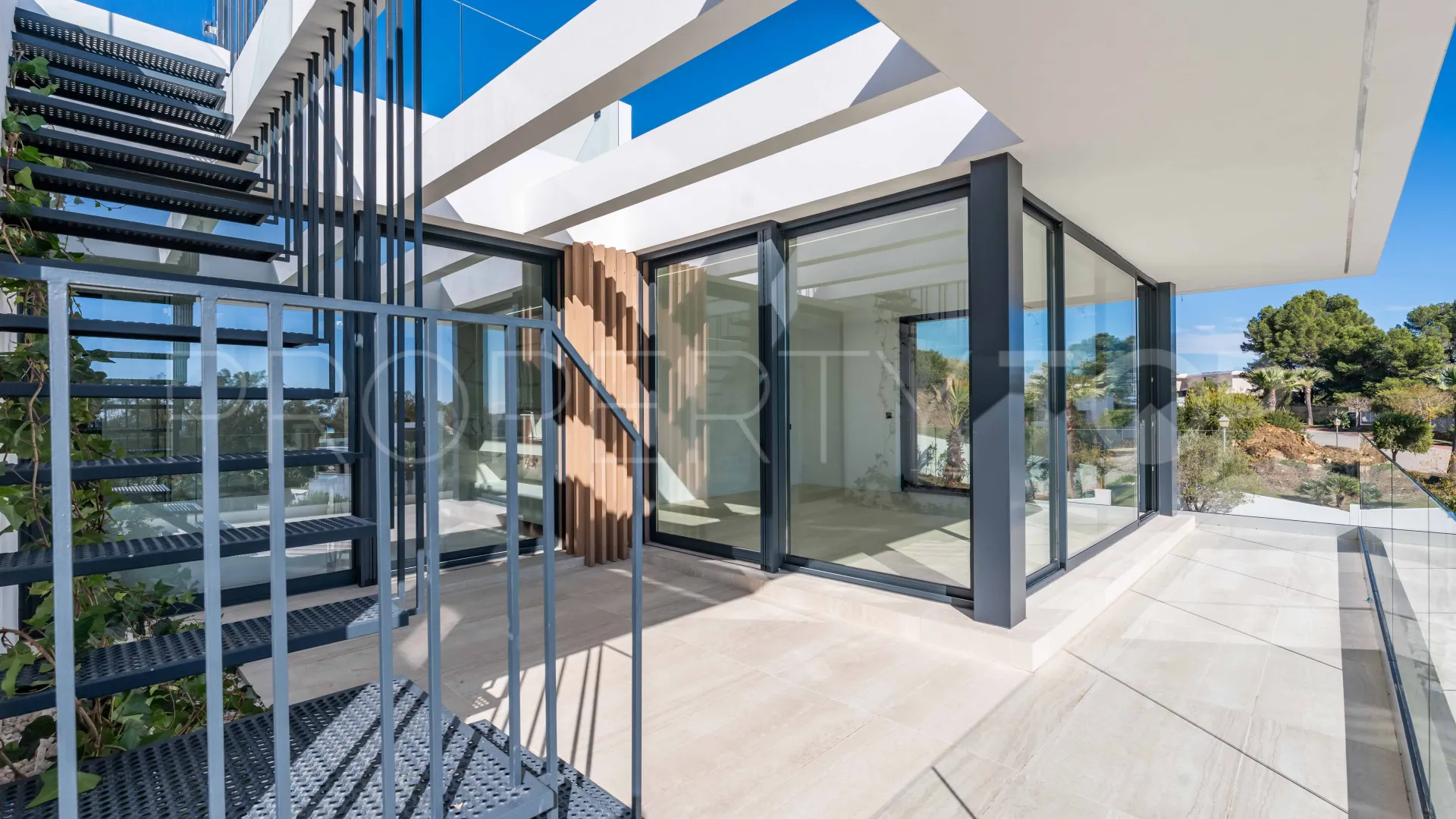 For sale 5 bedrooms villa in Sotogrande