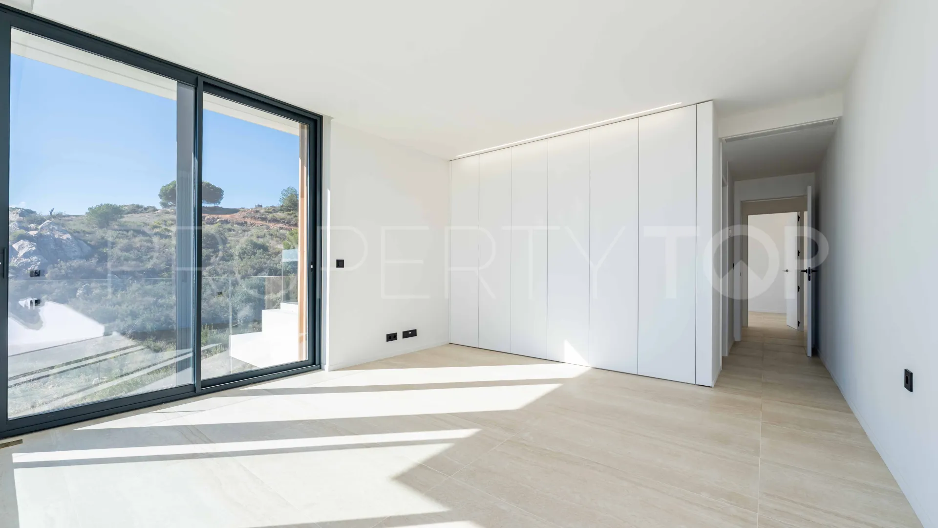 For sale 5 bedrooms villa in Sotogrande
