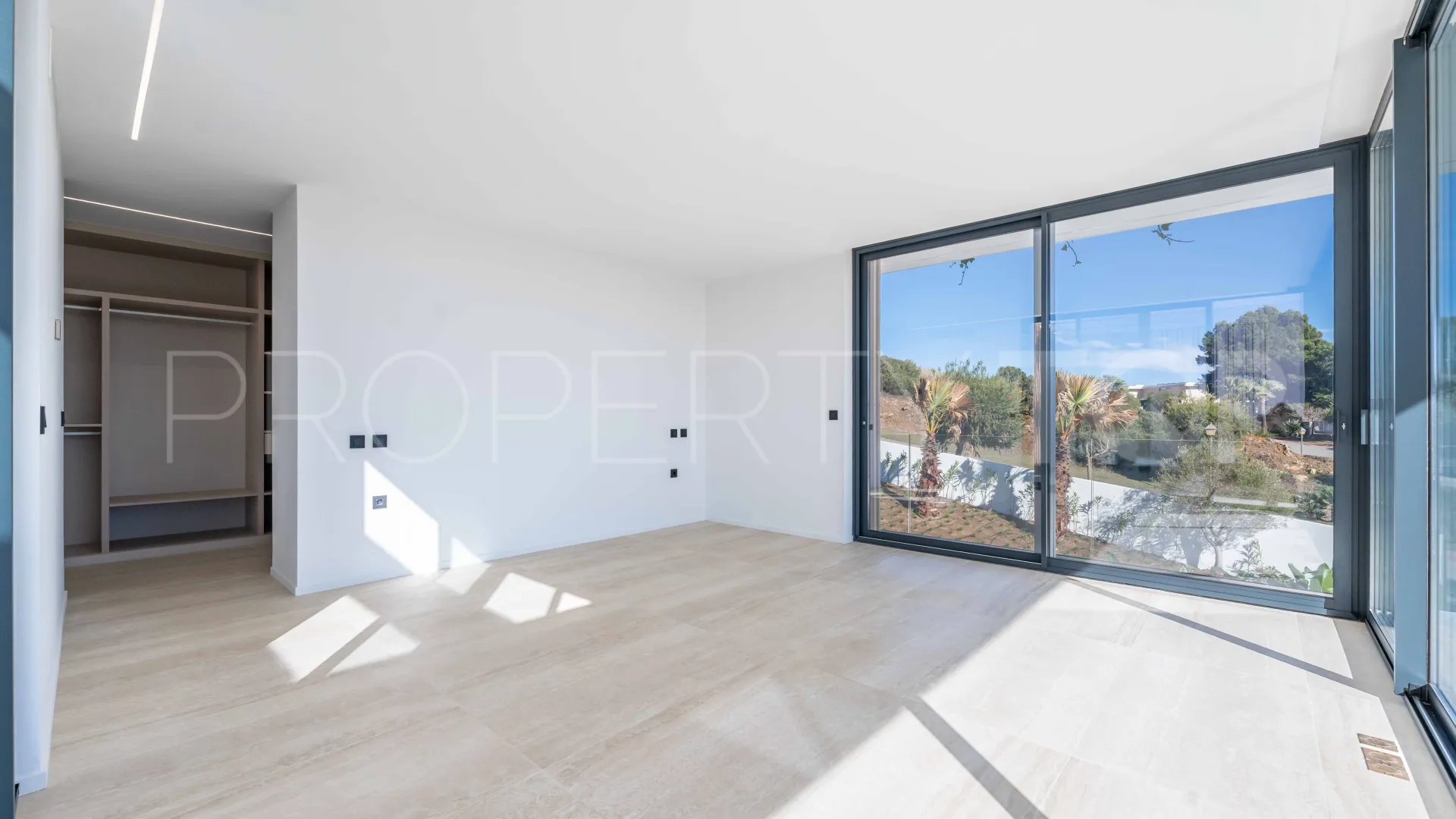 For sale 5 bedrooms villa in Sotogrande