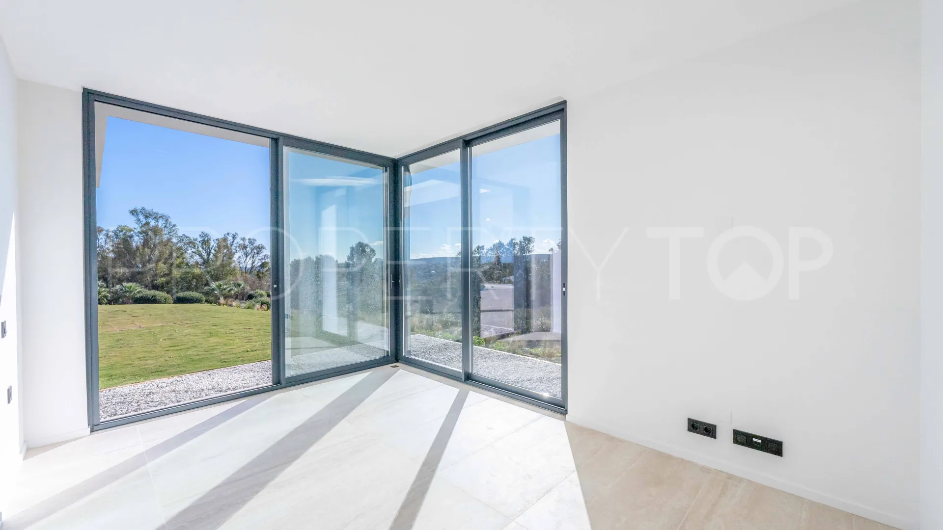 For sale 5 bedrooms villa in Sotogrande