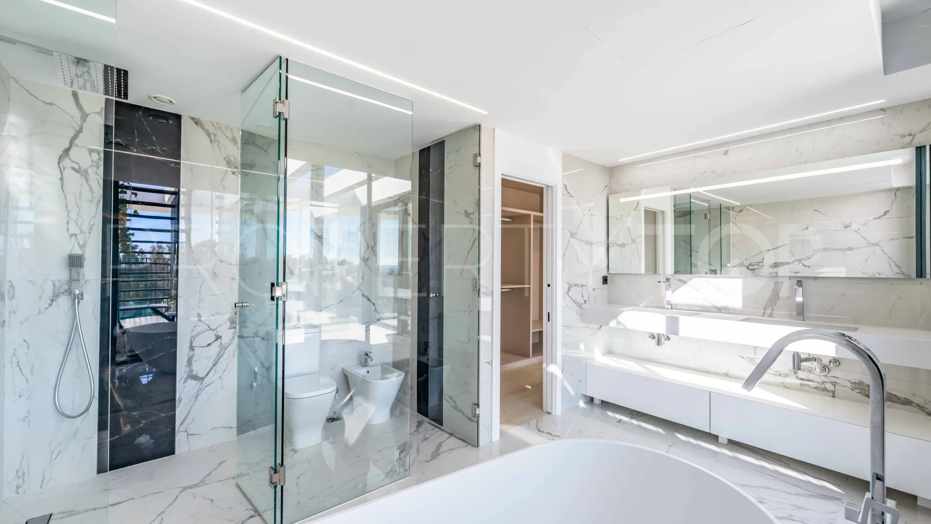 For sale 5 bedrooms villa in Sotogrande
