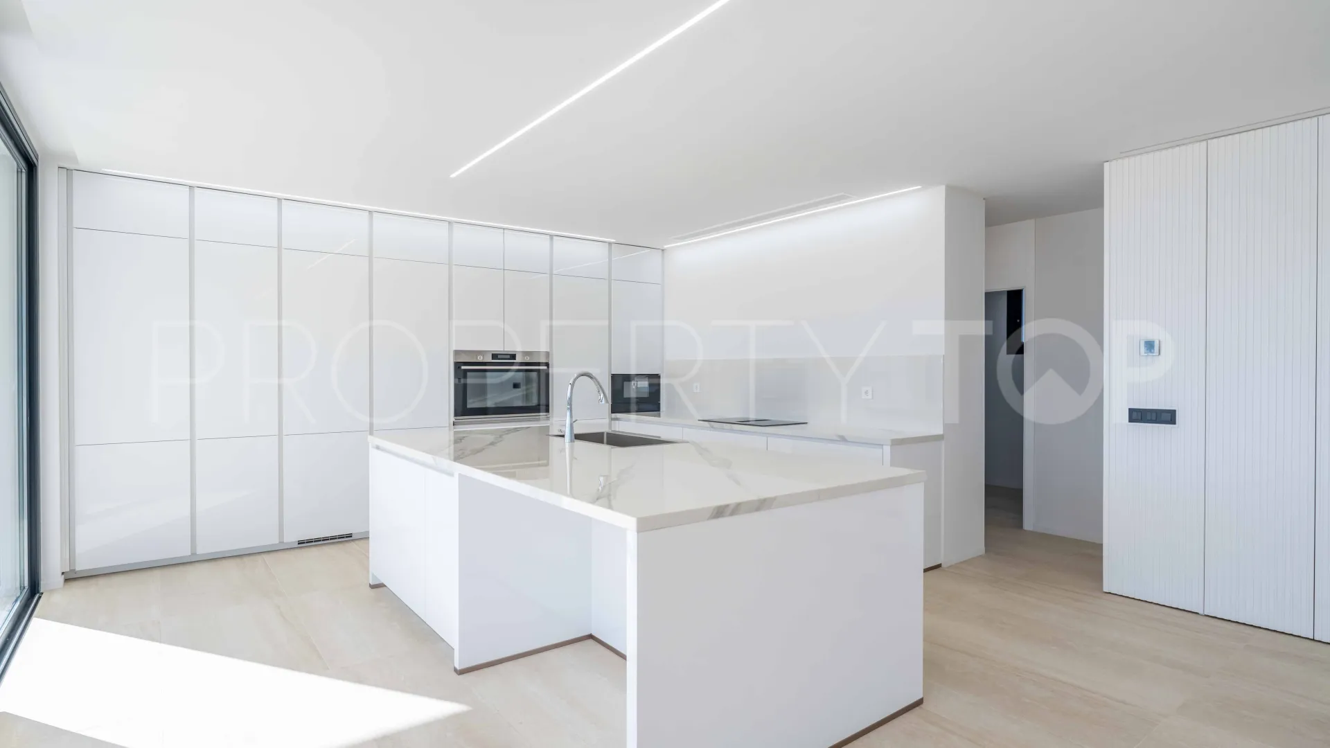 For sale 5 bedrooms villa in Sotogrande